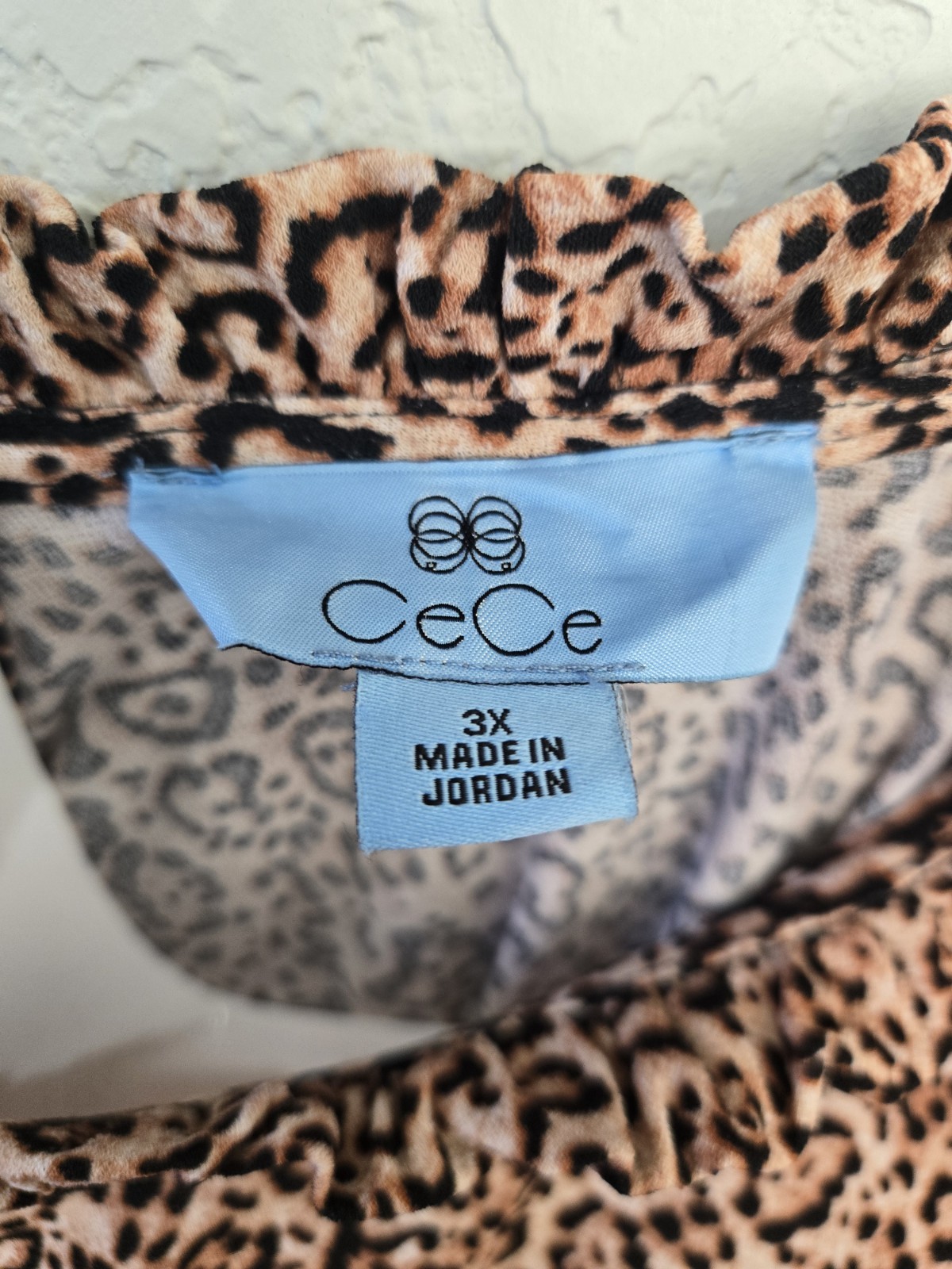 CeCe Women’s 3X Brown Black Leopard Knit Ruffle Keyhole Puff Sleeve Blouse