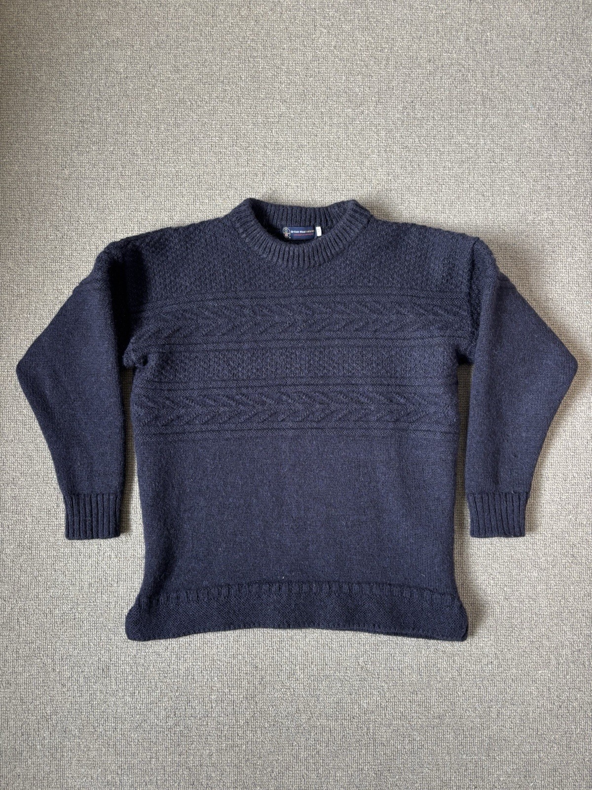 Traditional Guernsey British Wool Naturally Fisherman Jumper Navy Gansey M
