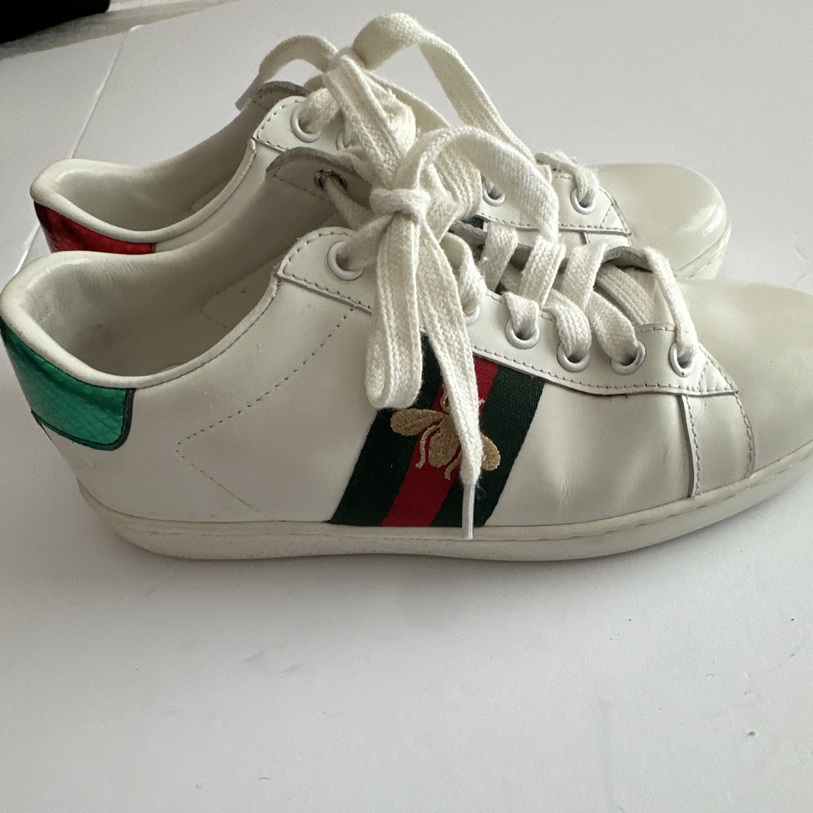 Gucci White Leather Web Stripe Logo Low Top Lace-Up Sneakers EU 37 US 6.5