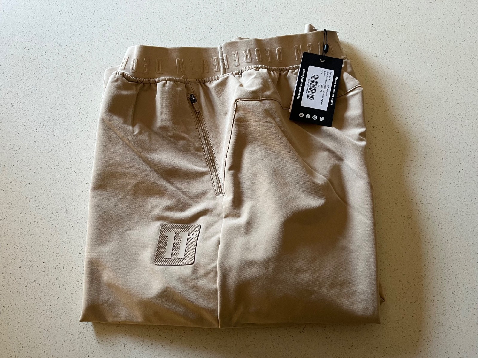 Cargo pants Eleven degrees premium sports luxe pants, BNWT sizes M