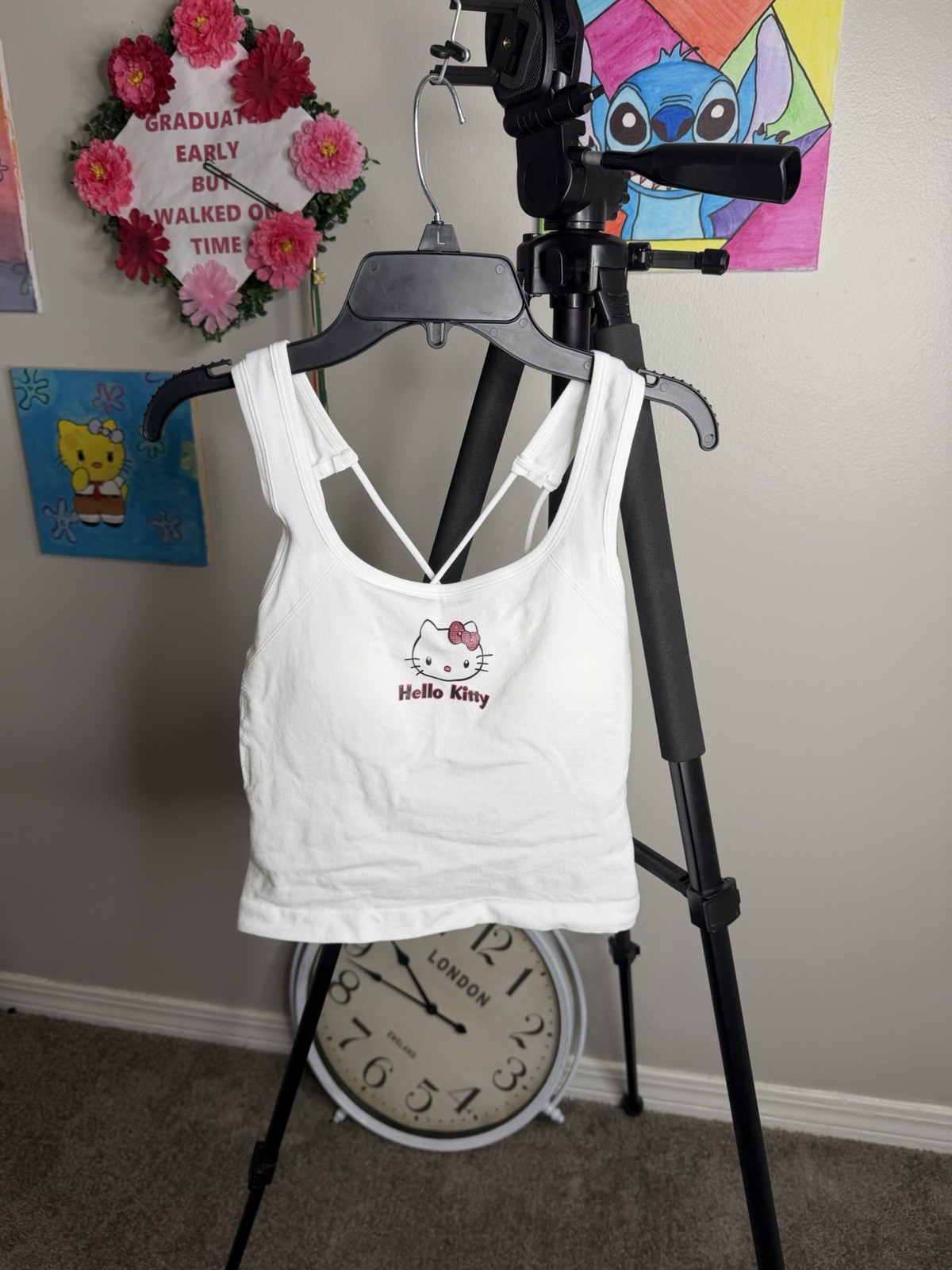Hello Kitty Women’s White Wireless Padded Crossback Crop Top Graphic M