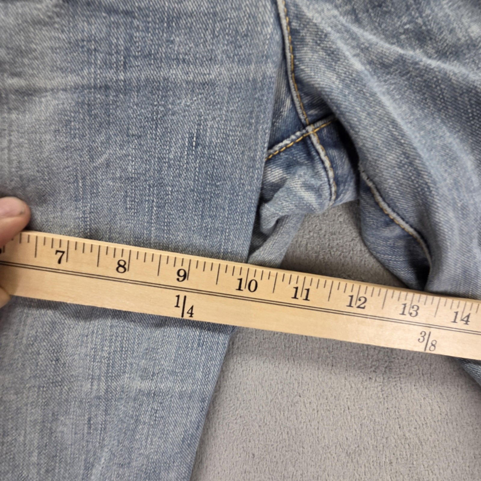 Vintage Levis Engineered Jeans Mens Blue Twisted Button Fly Fits 32×32