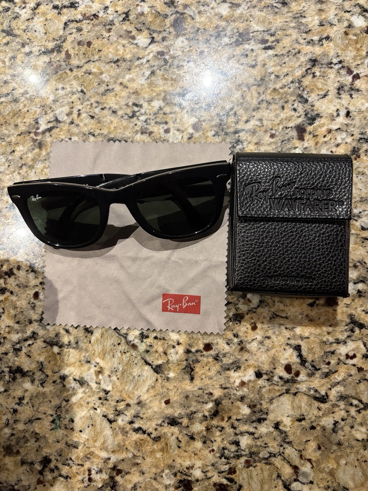 Ray-Ban Sunglasses Folding Wayfarer