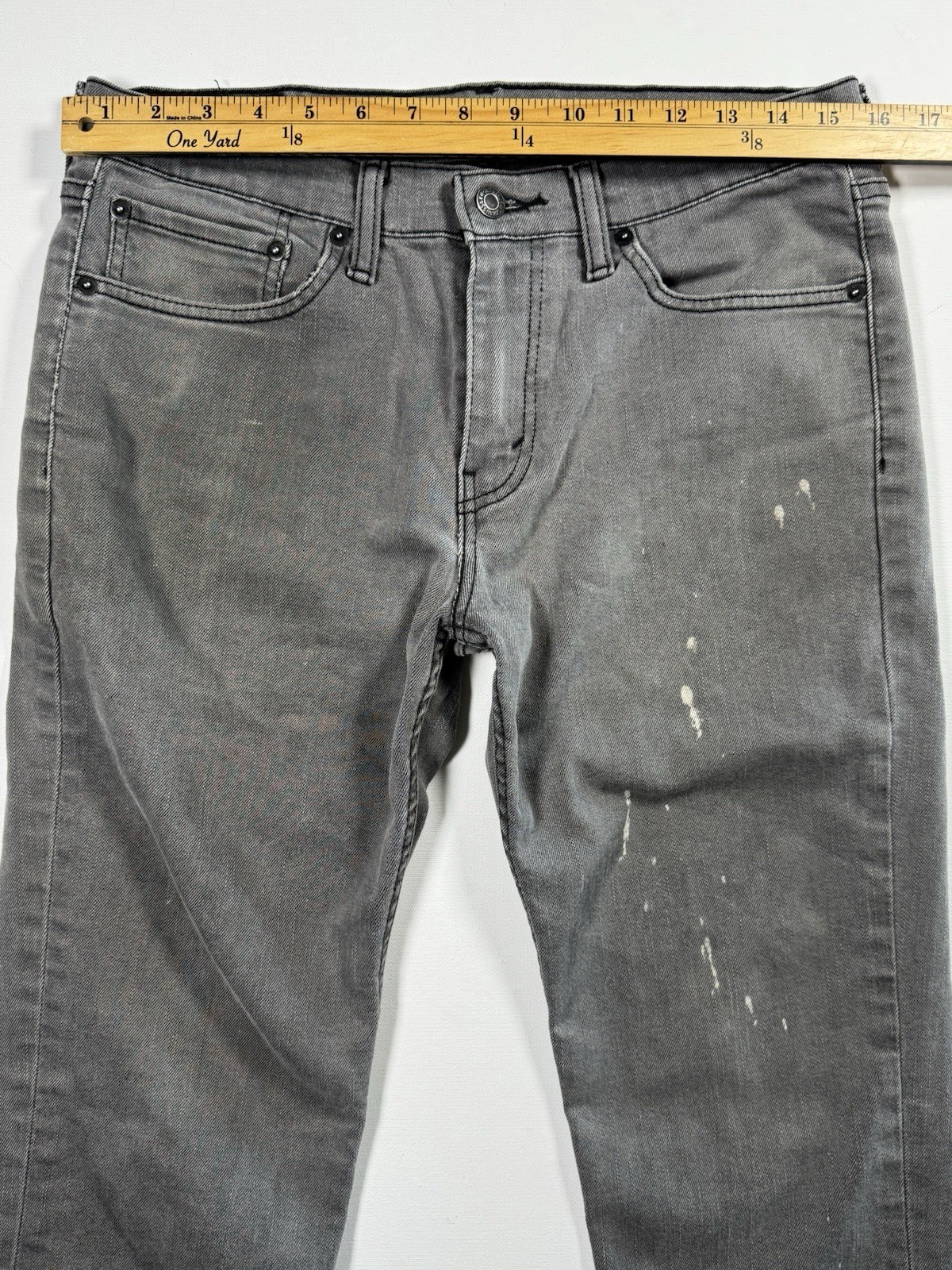 Levi’s 511 Slim Fit Jeans Men’s 32×32 Gray Denim Distressed Paint Splatter