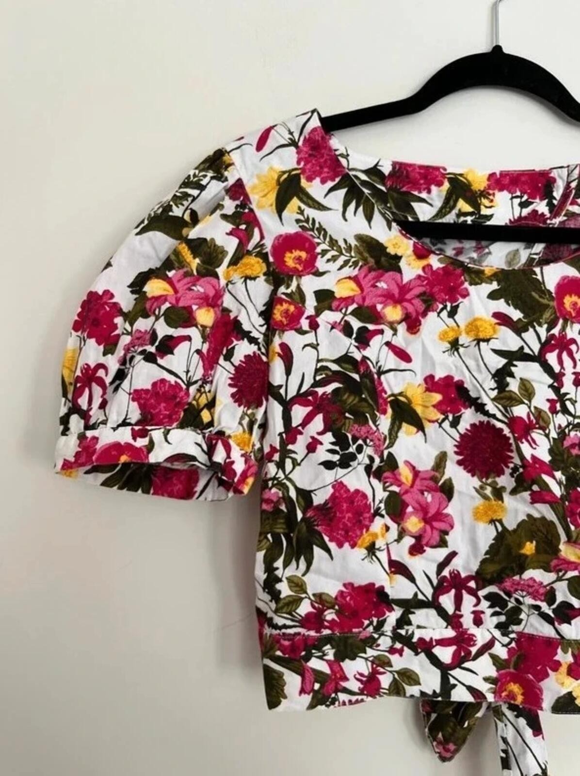 Primark floral puff sleeve cotton crop top with tie detail – size 8