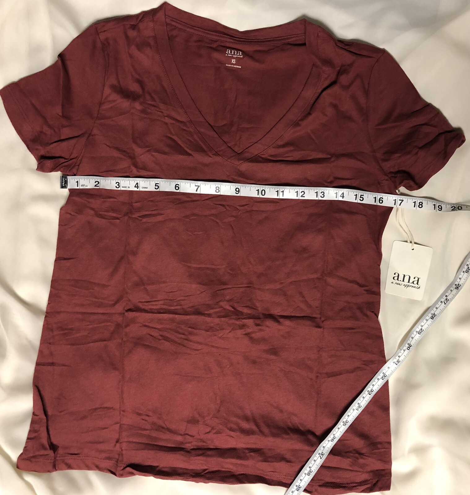 ANA Size X-Small V-Neck Tee Short Sleeved burnt russet Women’s T-Shirt