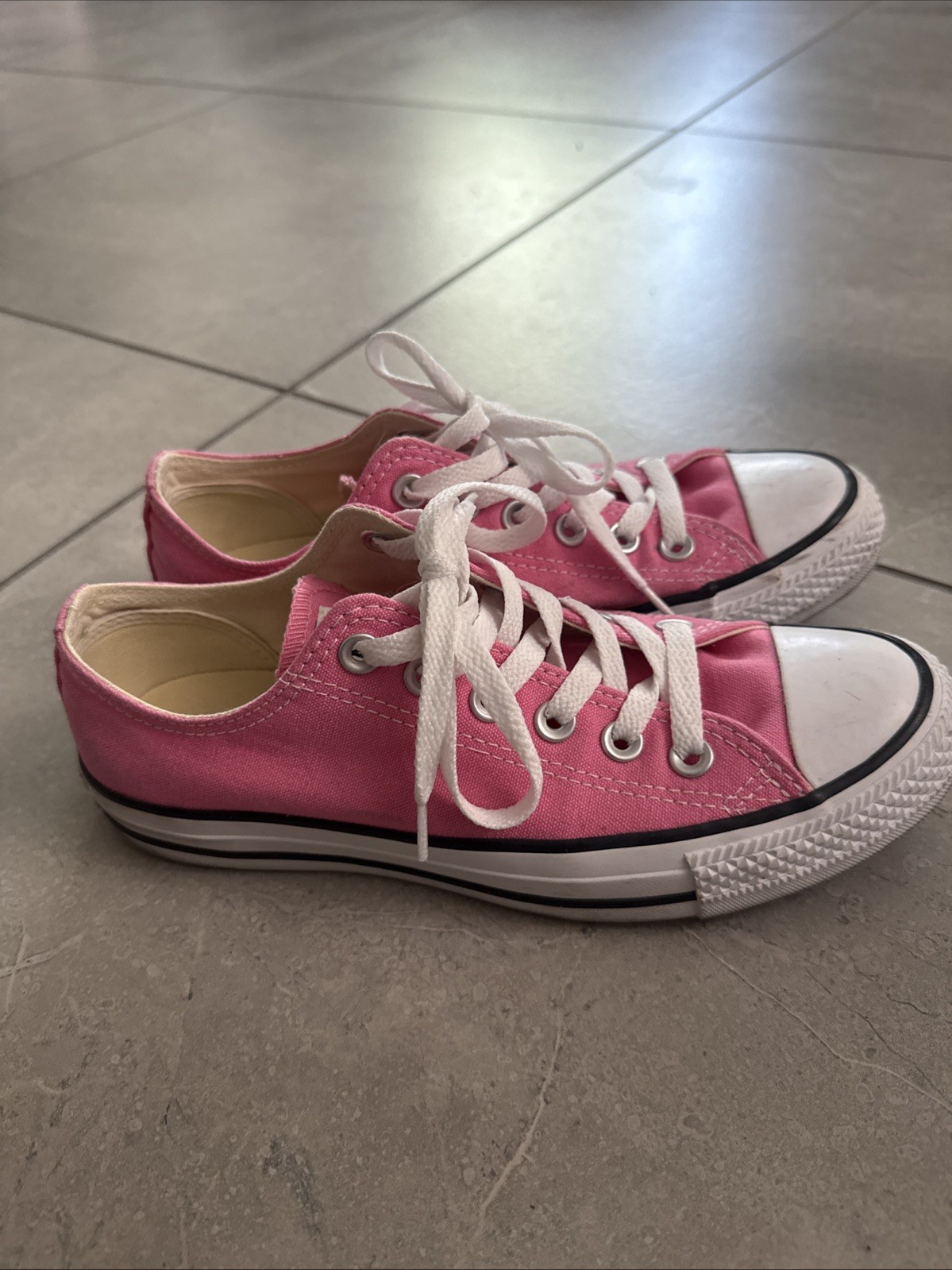 Pink Converse All Star Low Women’s Size 7 EUC