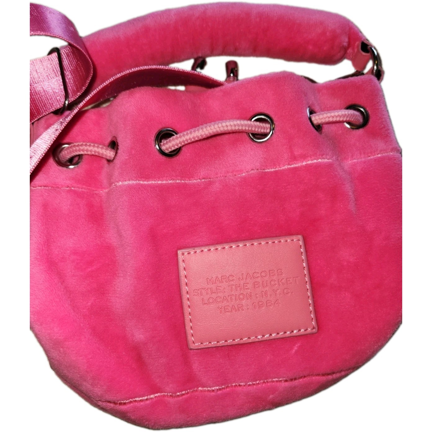 Marc Jacobs Pink Small Bucket Drawstring Bag w/ Adjustable Detachable Strap