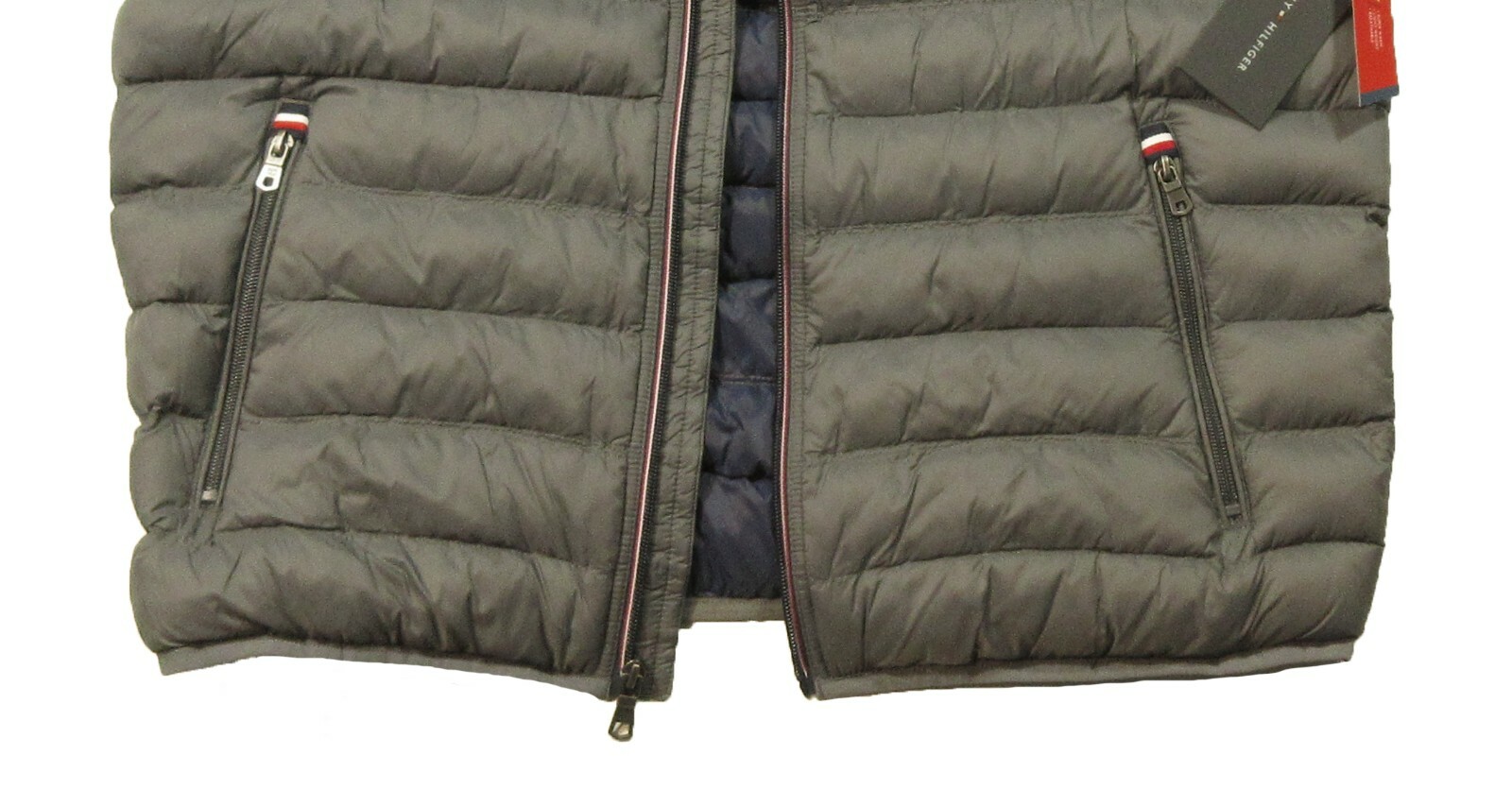 Tommy Hilfiger Men’s Gray Solid Quilted Puffer Vest $150