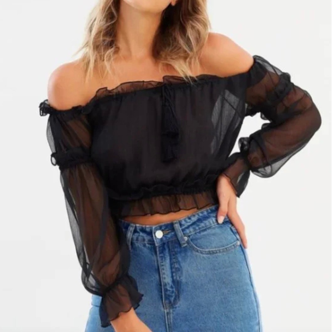 Lioness Stop Motion Sheer Off the Shoulder Top – Black – Size Small