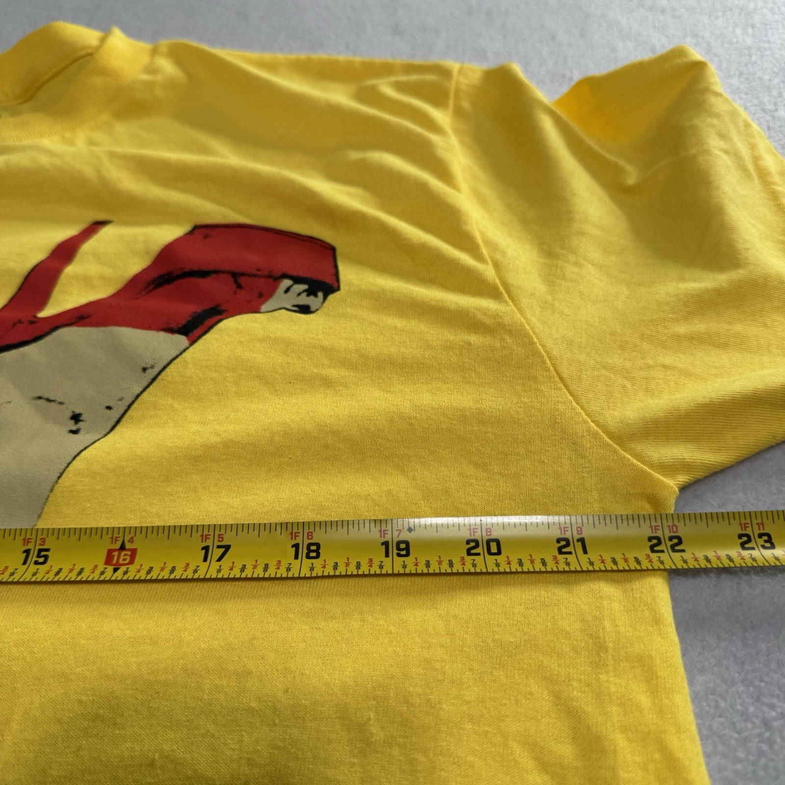Aerosmith Walk This Way Graphic Tee Men’s Large Yellow Short Sleeve Cotton NWOT