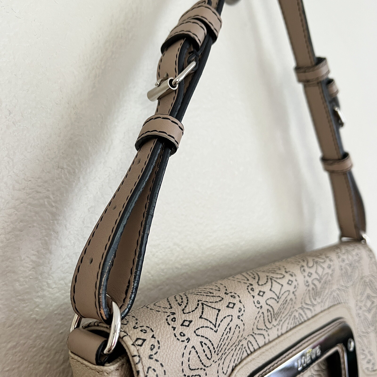 Vtg LOEWE Ltd Ed 2008 Anagram Logo Kite Coated Canvas Kip Leather Taupe Flap Bag