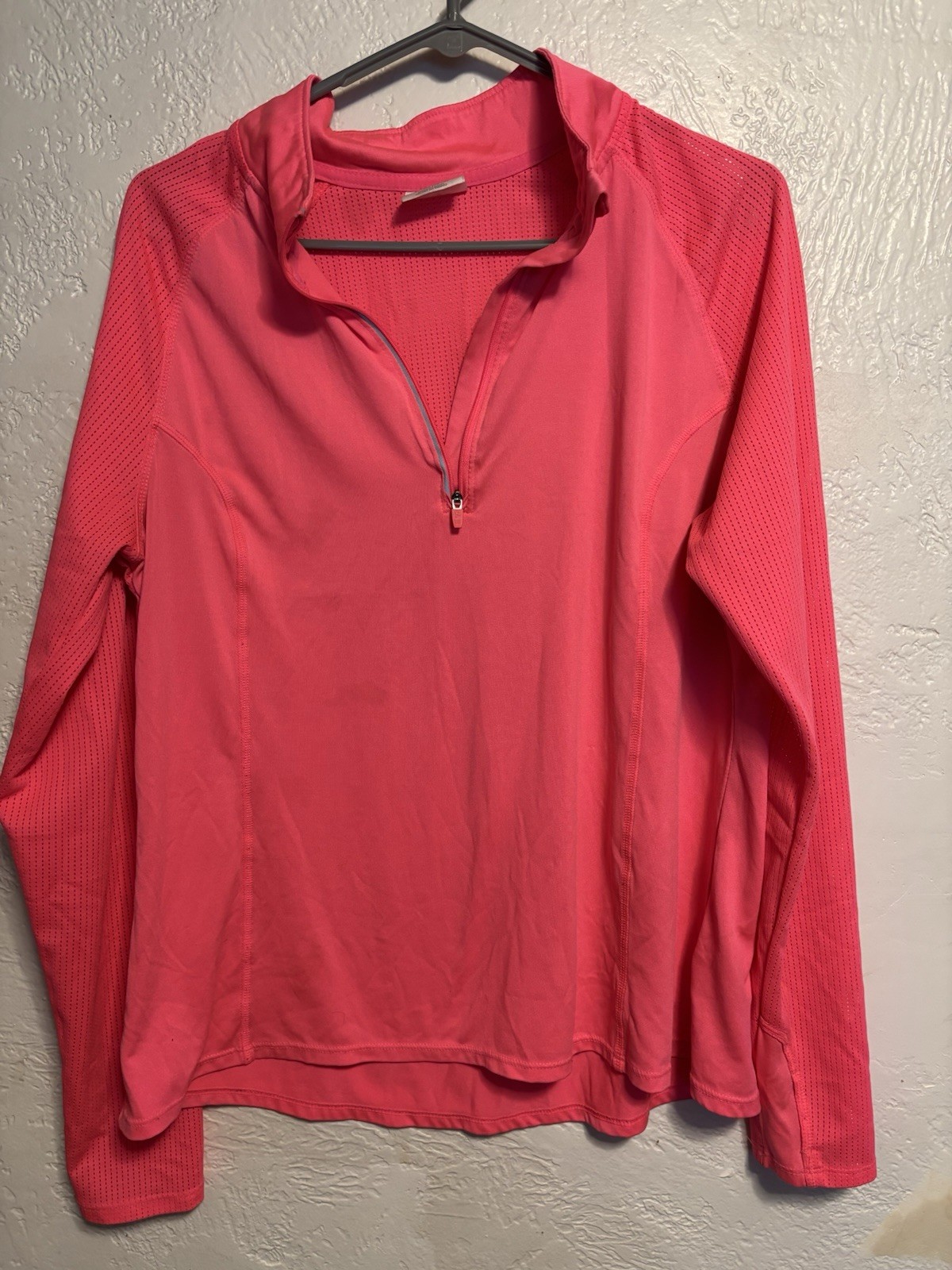 Reebok Women’s Activewear Top S Blue Solid V-Neck Long Sleeve Stretch