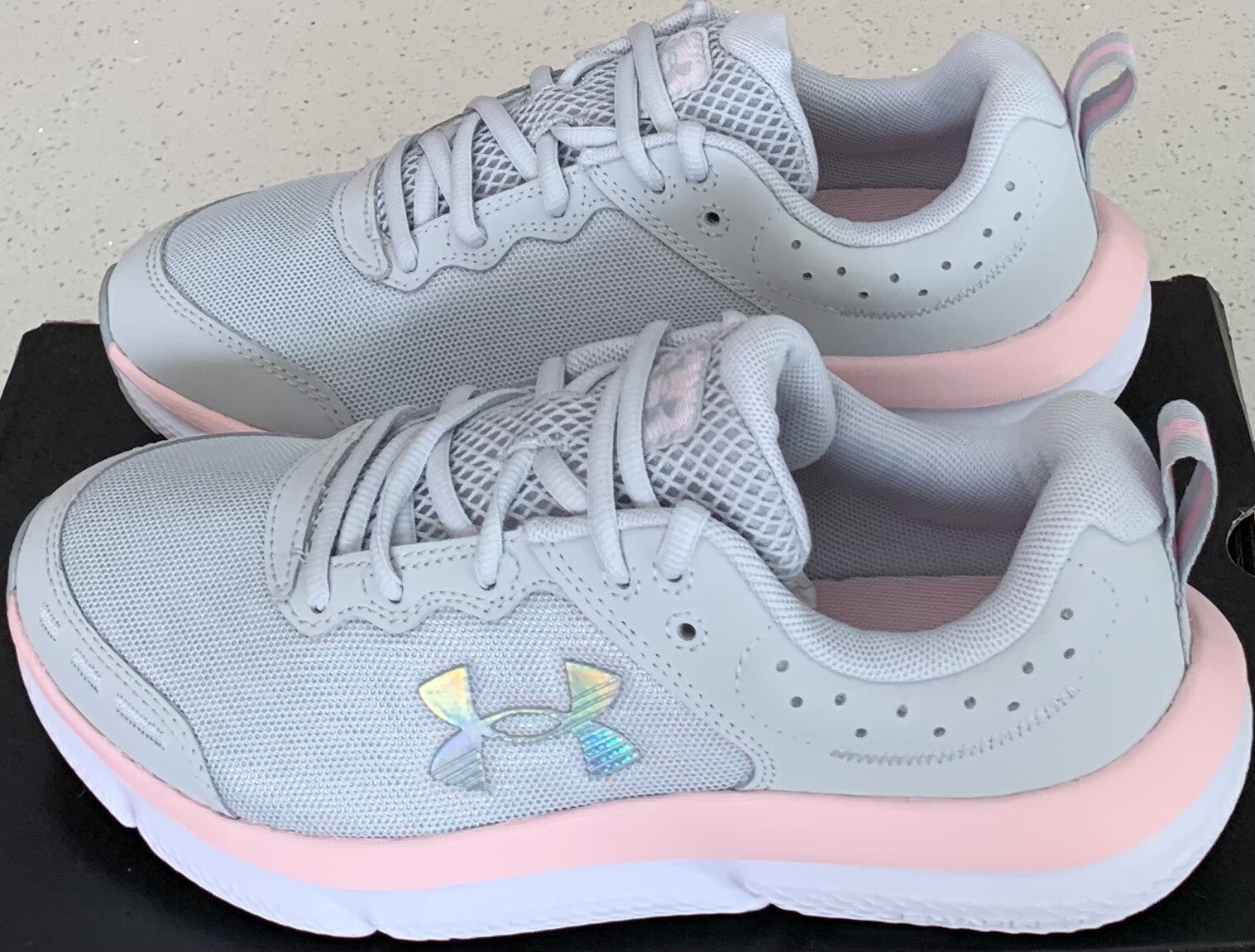 UNDER ARMOUR 2E Wide Assert 10 Big Girls’ Shoes – Gray/Pink – Sizes