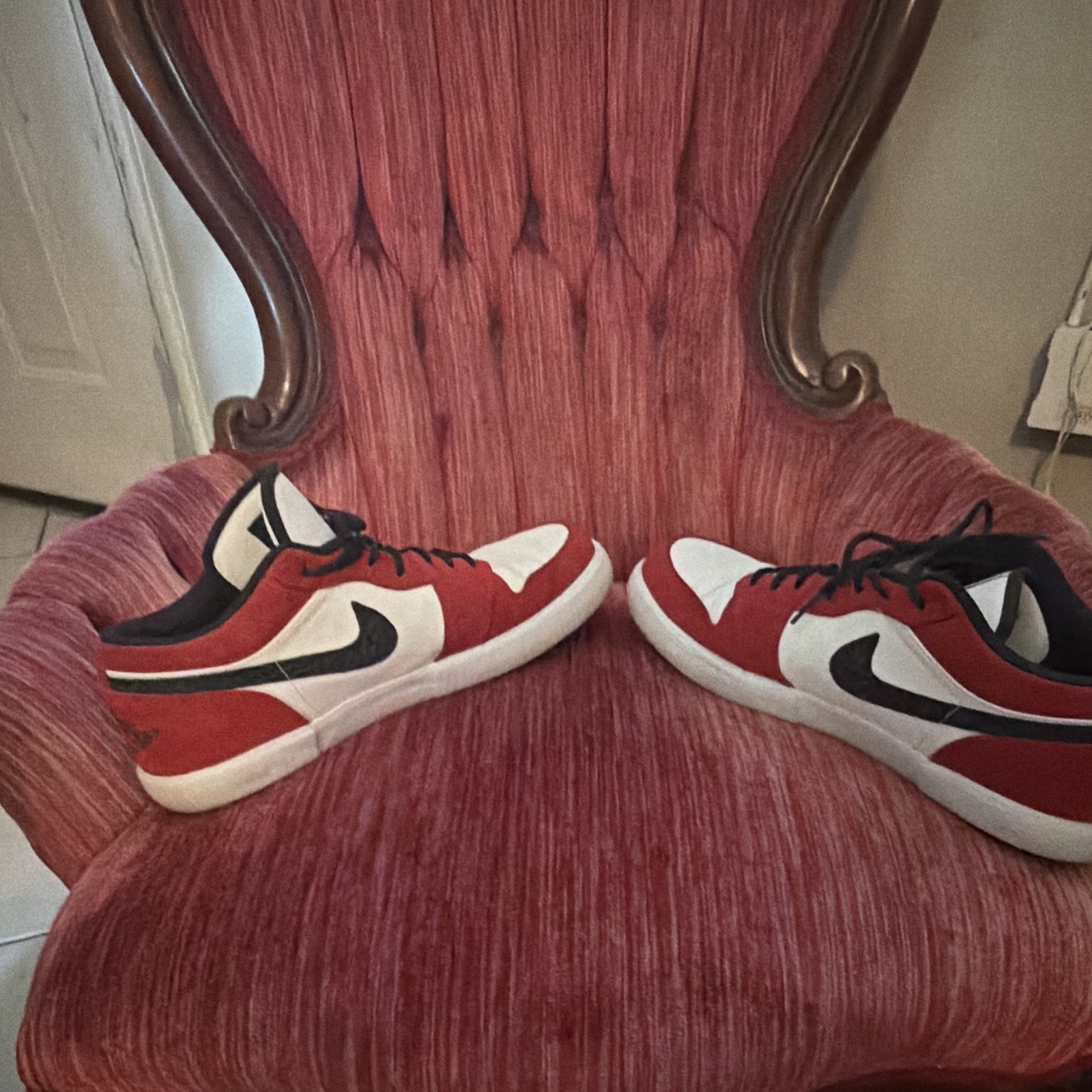 Nike Air Jordan 1 Men’s Low Top Lace-Up Sneakers Colorblock Red/White/Black