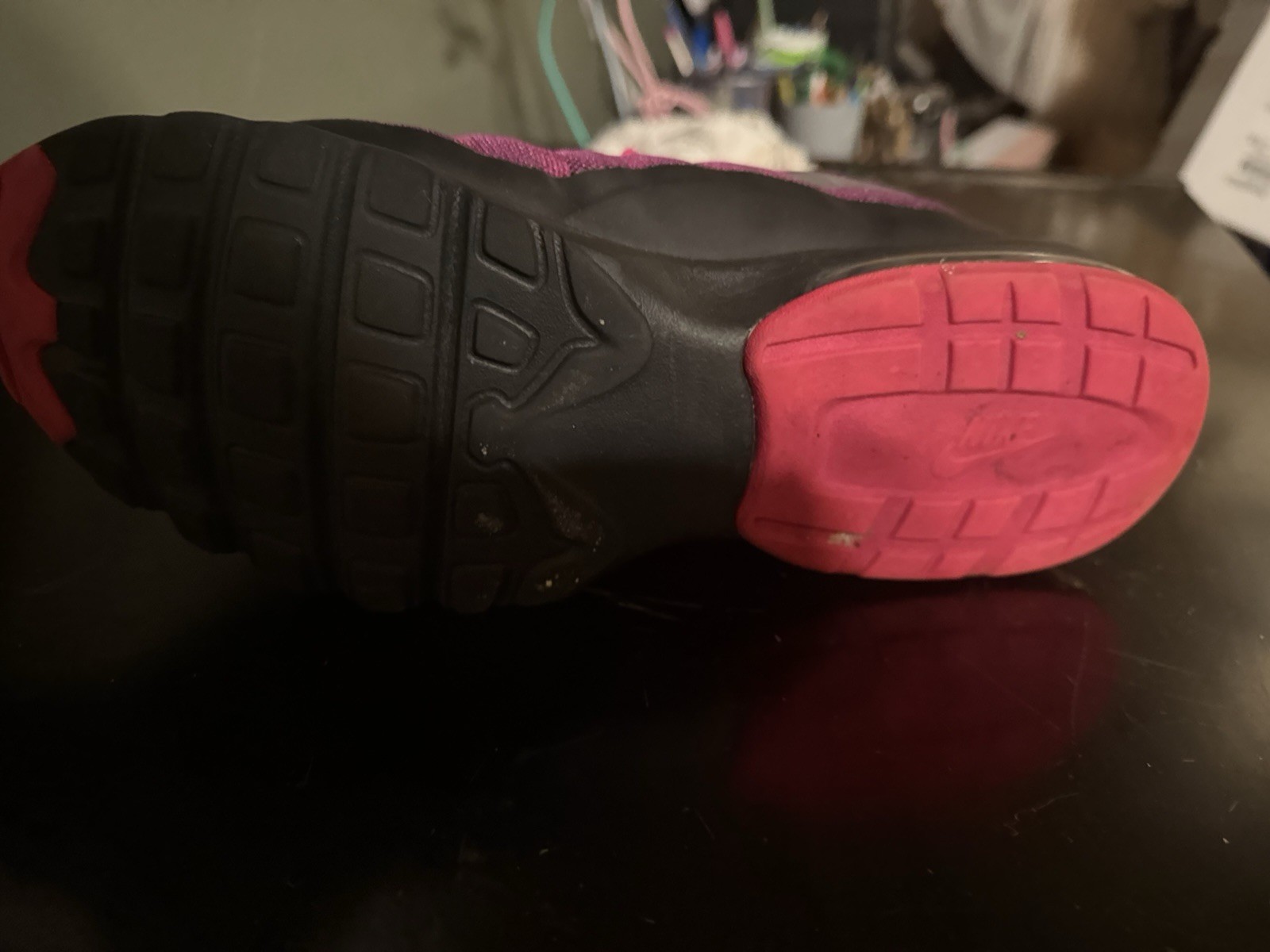 Nike Girls Pink/Black Low Top Lace-Up Athletic Sneakers US 10 Standard