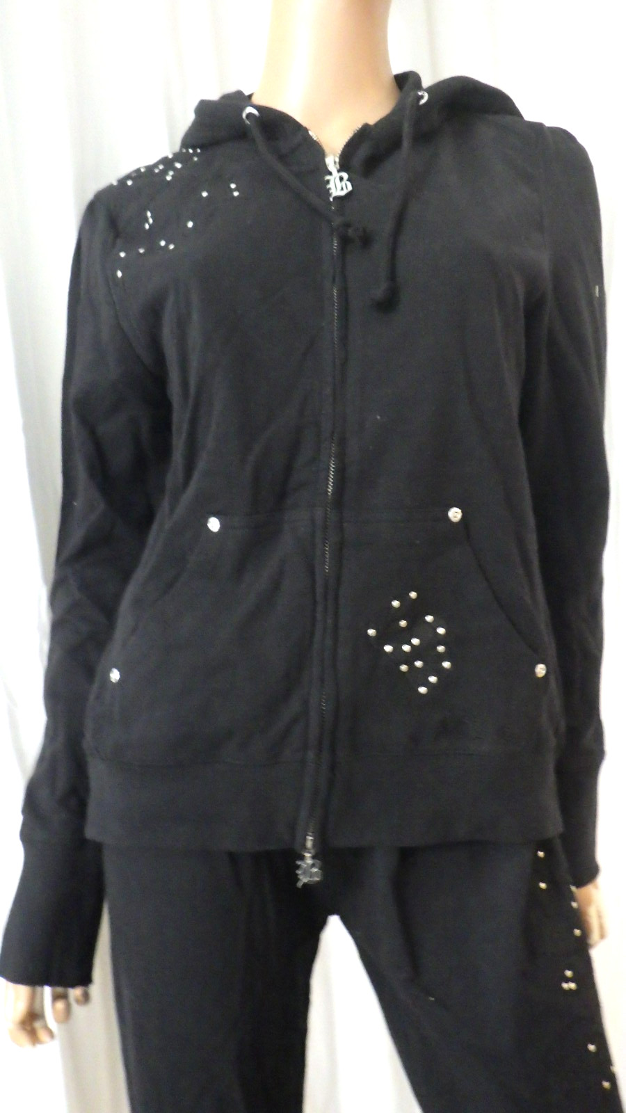 NWT BCBG sz LARGE (Bust38-40) BLK ON BLK APPLIQUE 100% COTTON 2 PIECE TRACKSUIT