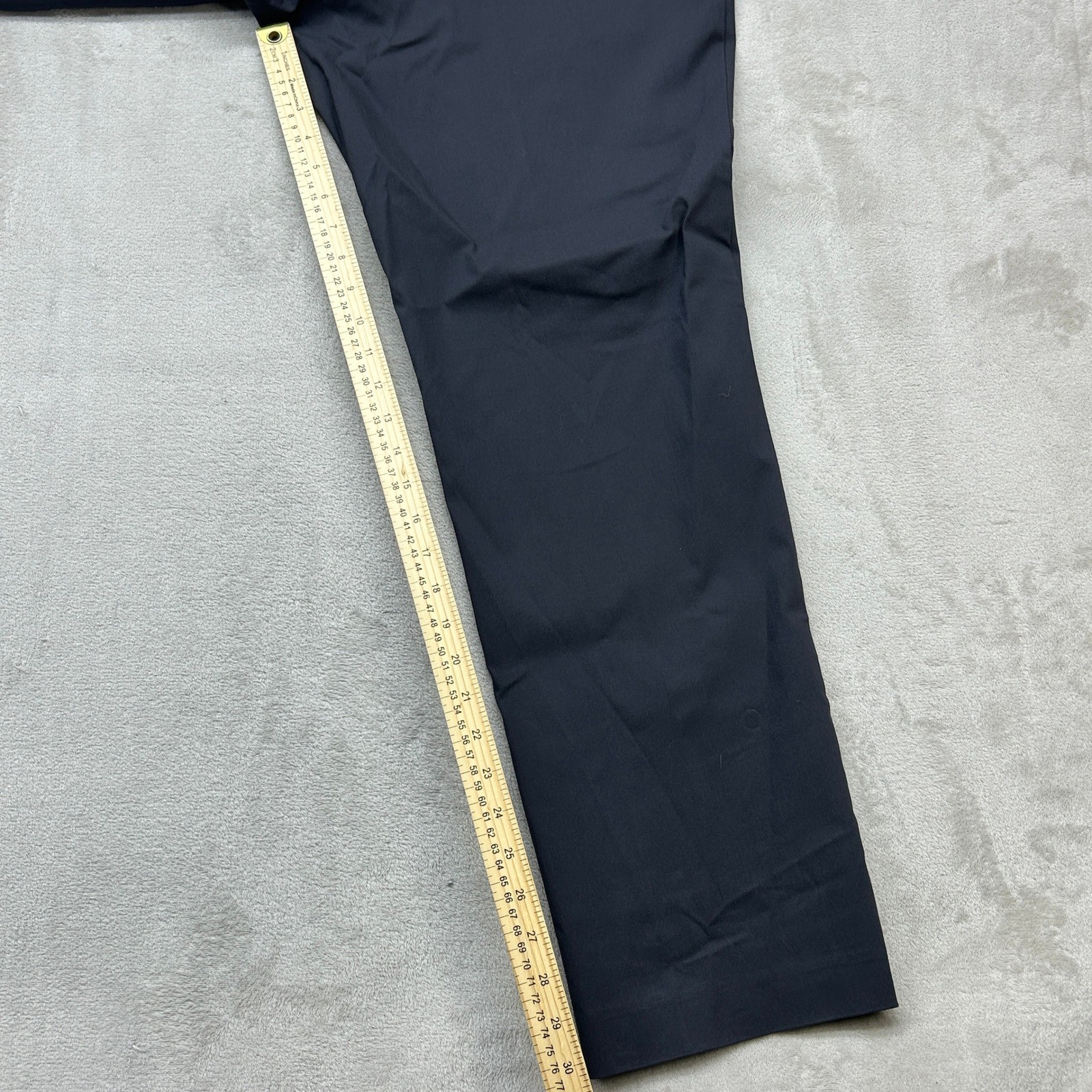 Tommy Hilfiger THFlex Tate Pants Mens 38×32 Charcoal Gray Stretch Wrinkle Resist