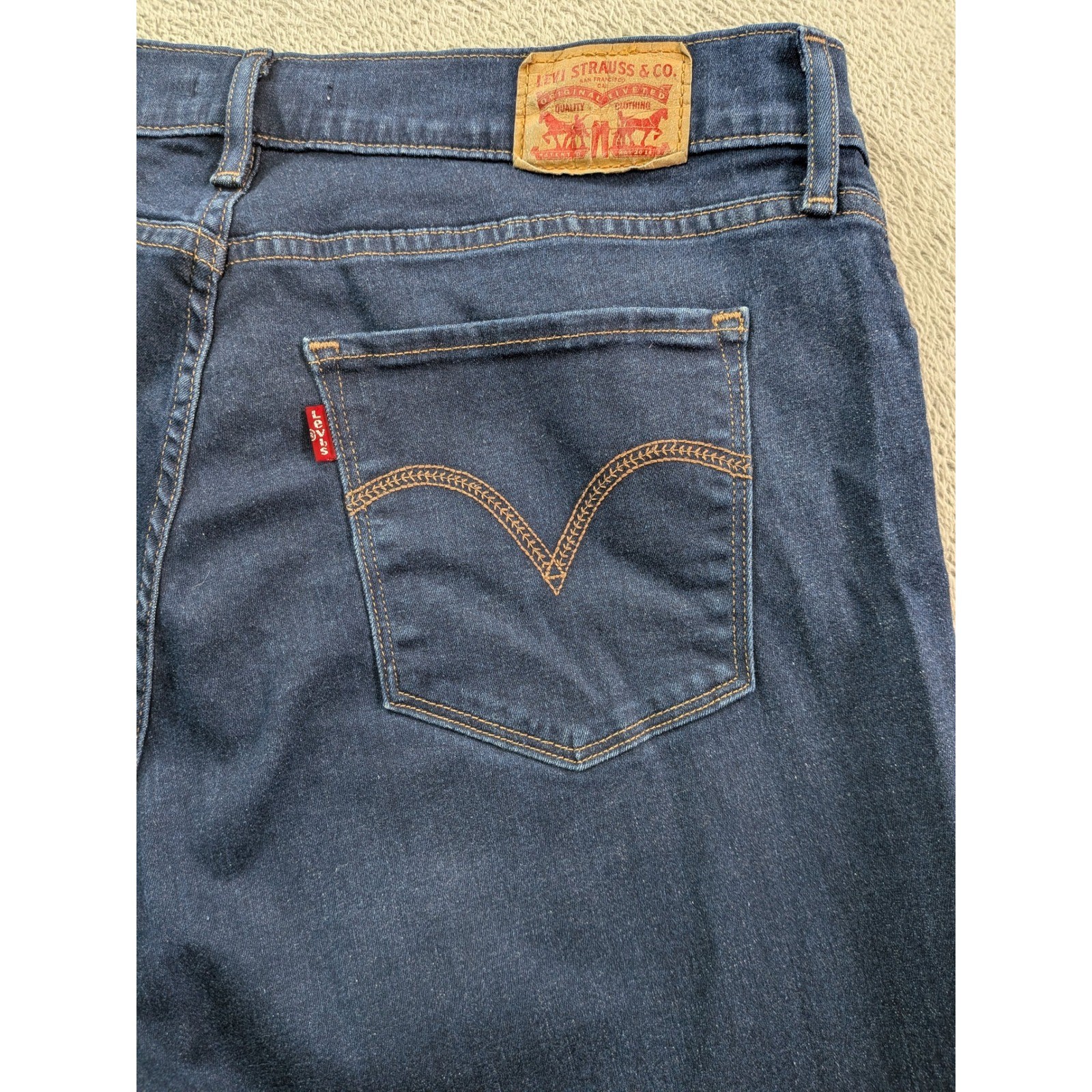 Levis Curvy Bootcut Jeans Mens Dark Wash Indigo Denim 57970-0010 W32 L32