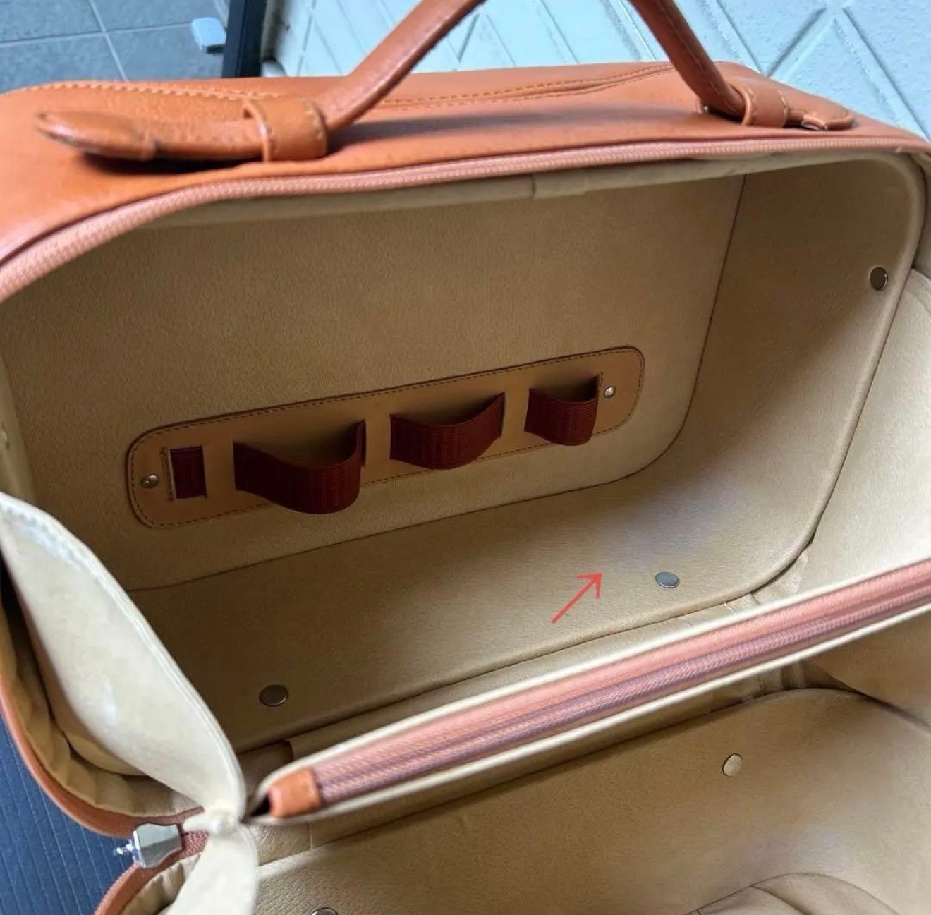 [Authentic] Ferrari Leather Boston Bag Duffel Bag Vintage Limited Edition