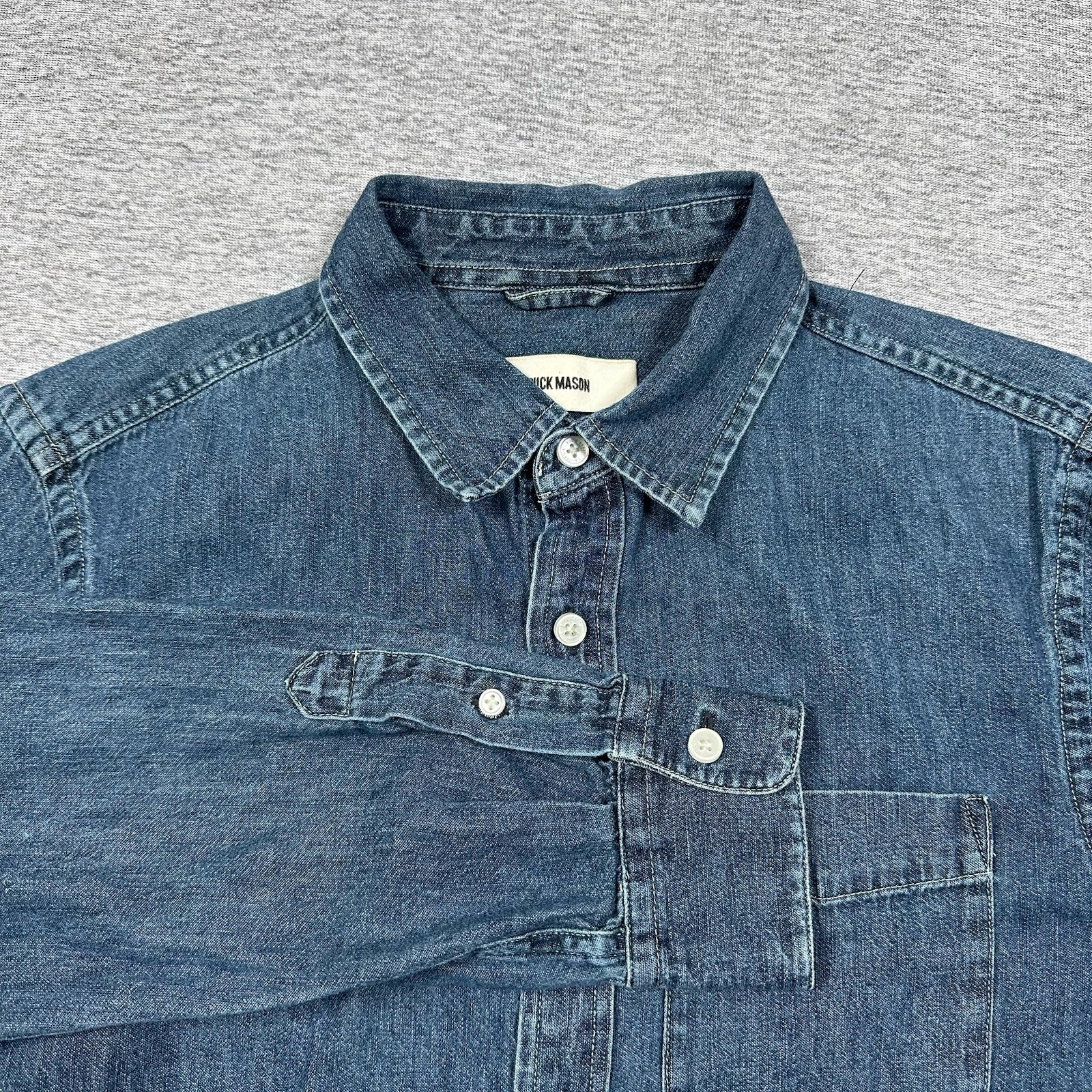 Buck Mason Shirt Mens Small Blue Chambray Long Sleeve Button Up Western Outdoor