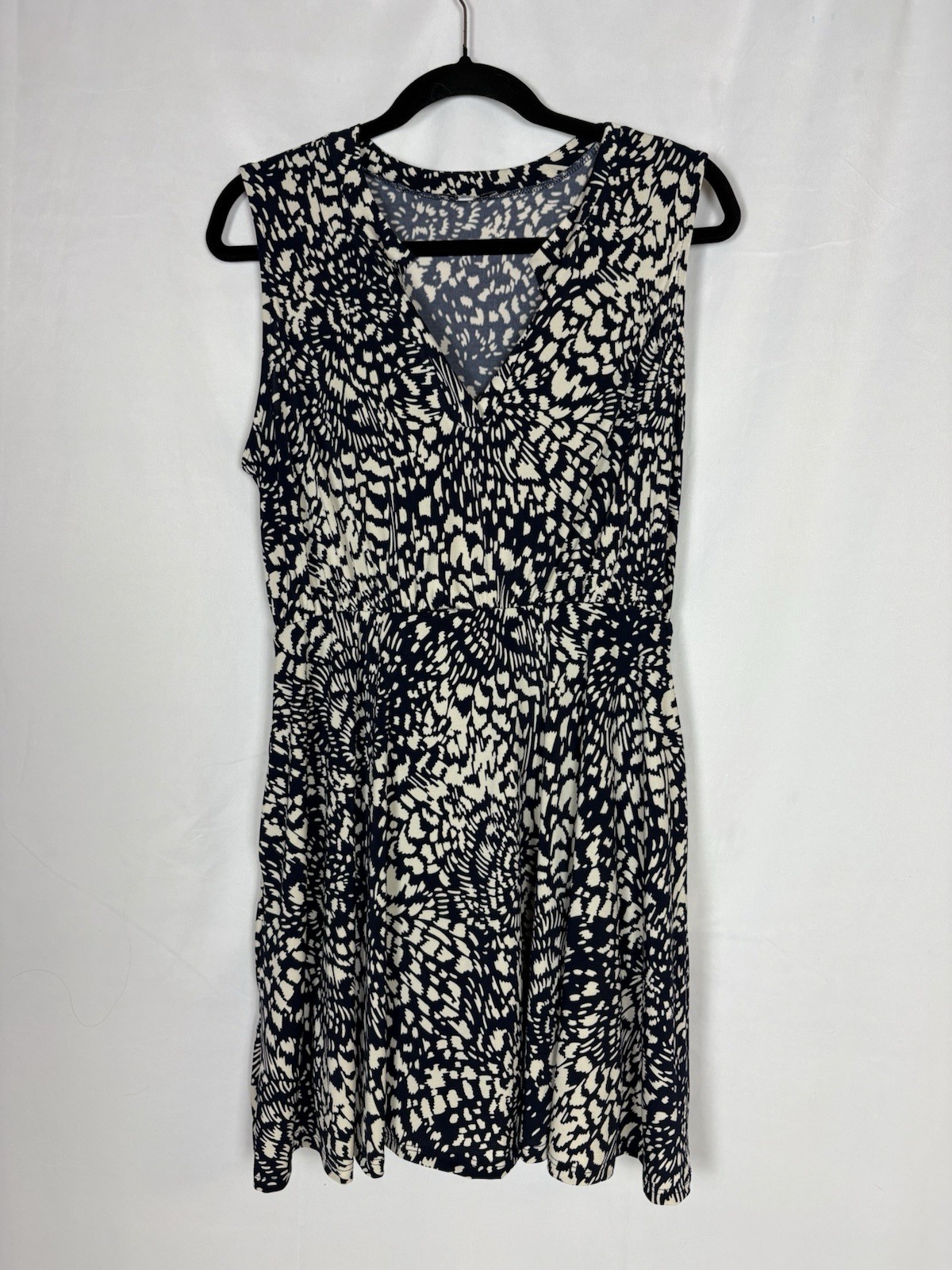 Women’s White Birch Navy And Cream Print Sleeveless Dress Size L Built In Shorts