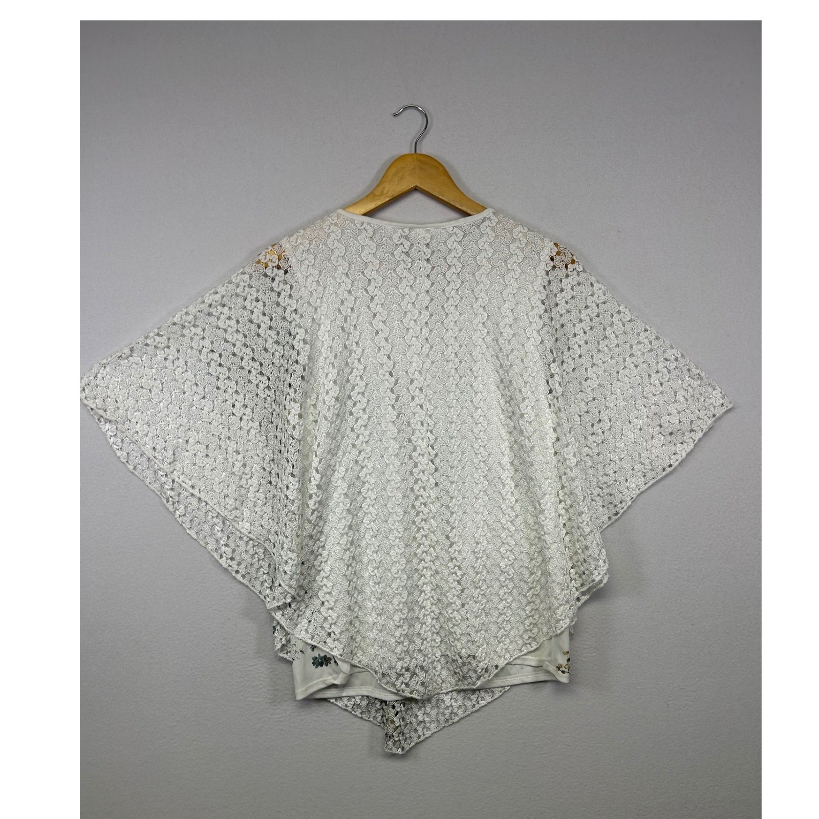 Boho Floral Brittany Black Women Large White Lace Layered Butterfly Sleeve Top