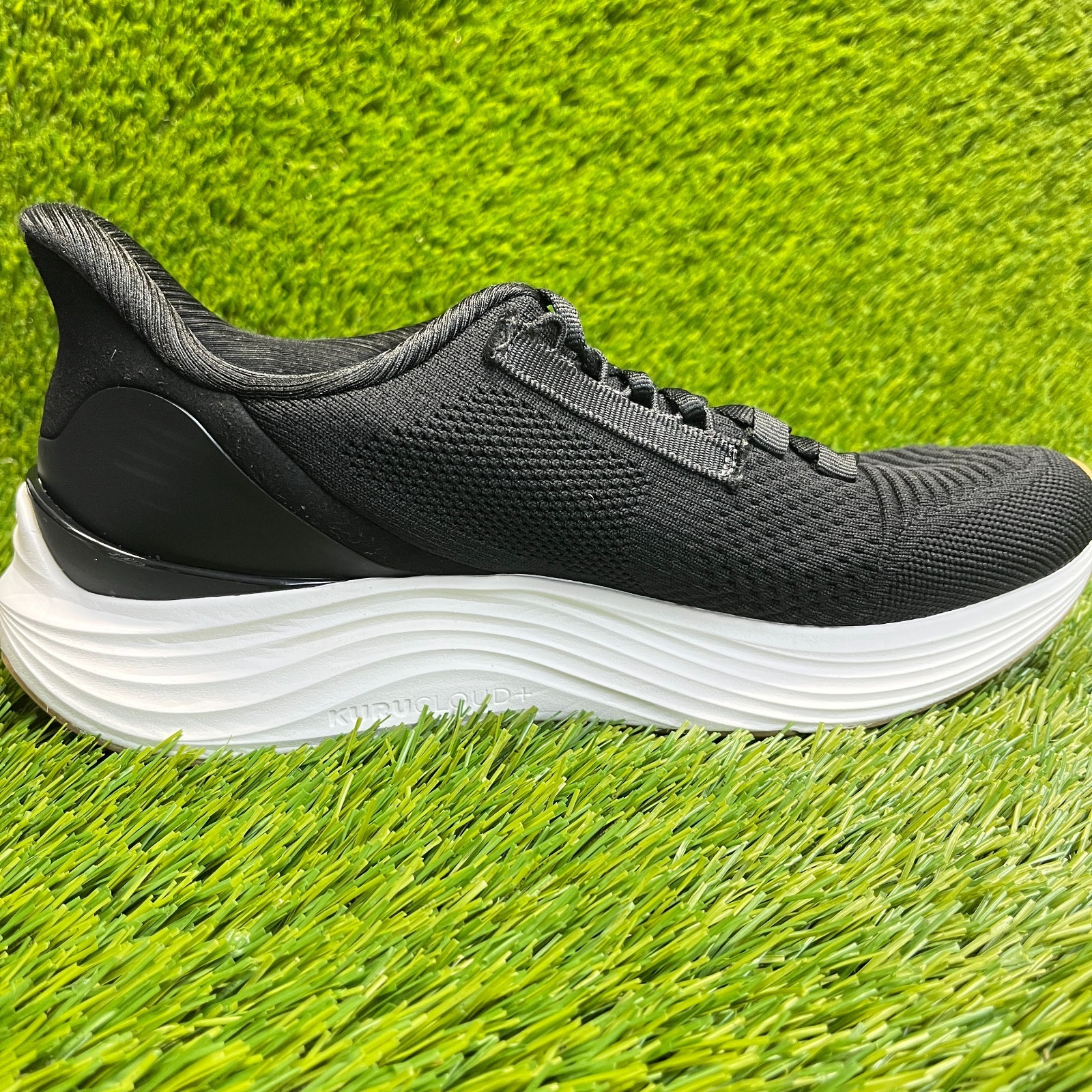 Kuru Atom 2 Womens Size 9D Black White Athletic Running Walking Shoes Sneakers