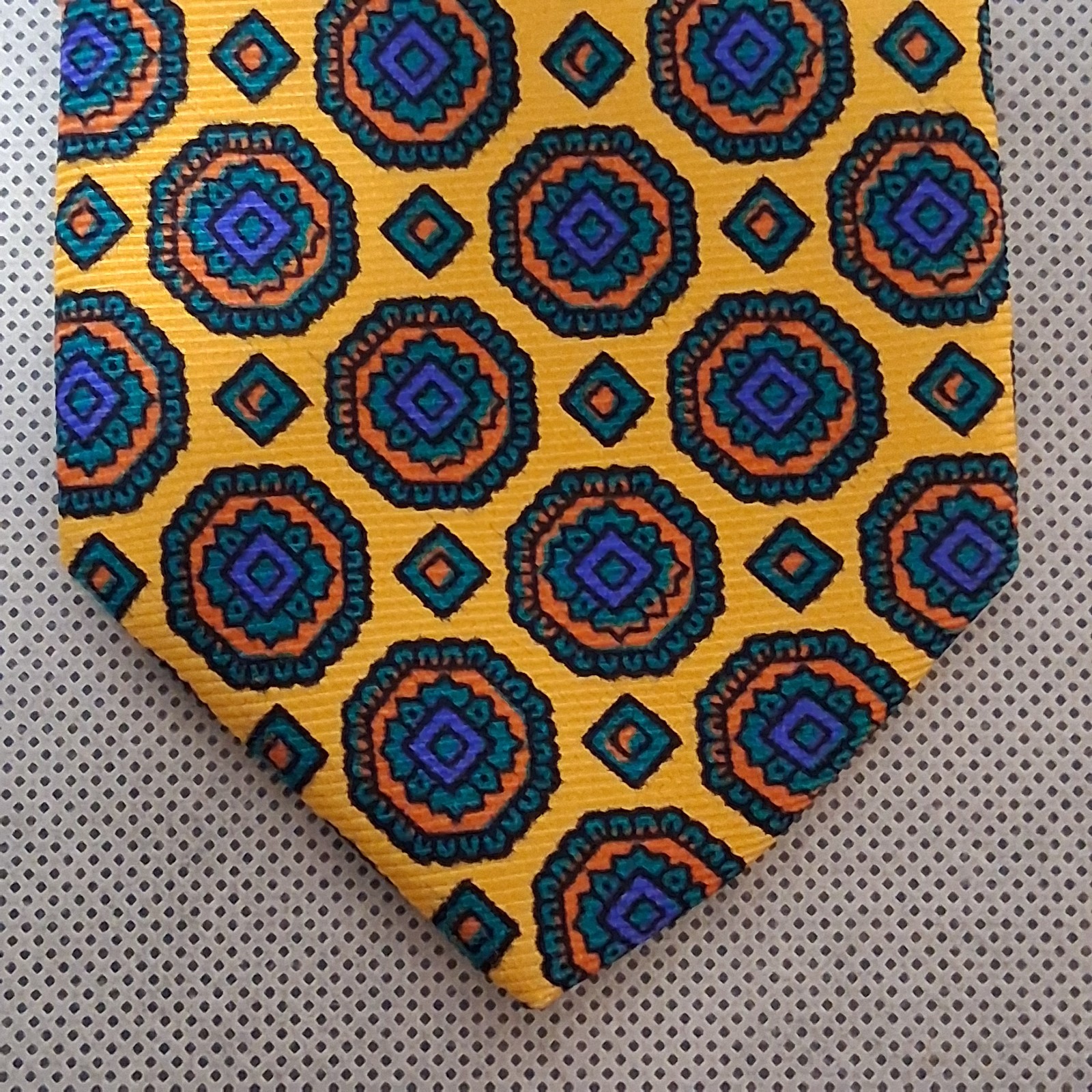 Holland & Sherry Silk Necktie Orange Blue Geometric 62″ x 3 1/8″ Made In USA