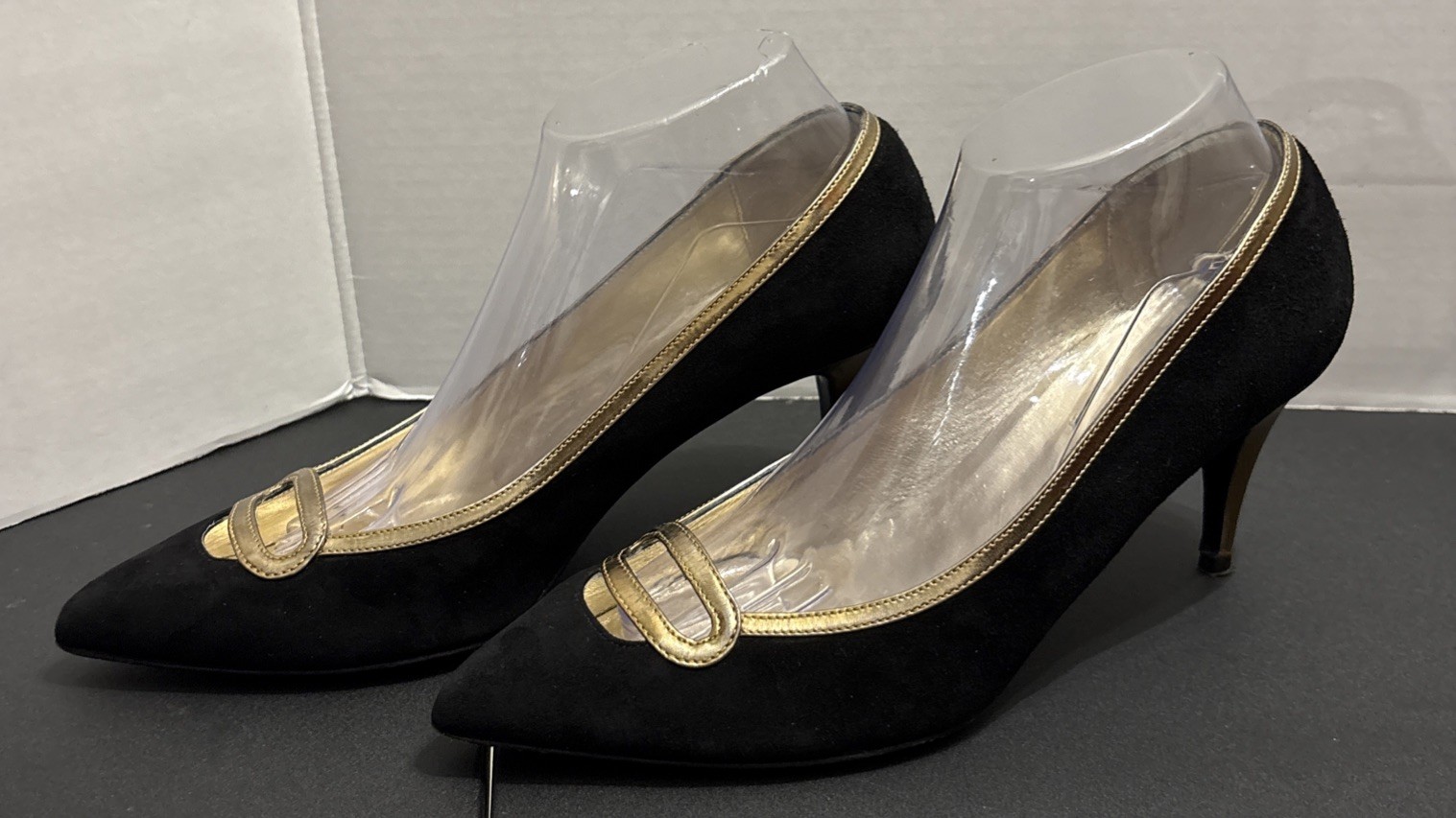 CLAUDIA CIUTI Black Suede & Gold Pointed Toe Heels Pumps Size 9.5 M