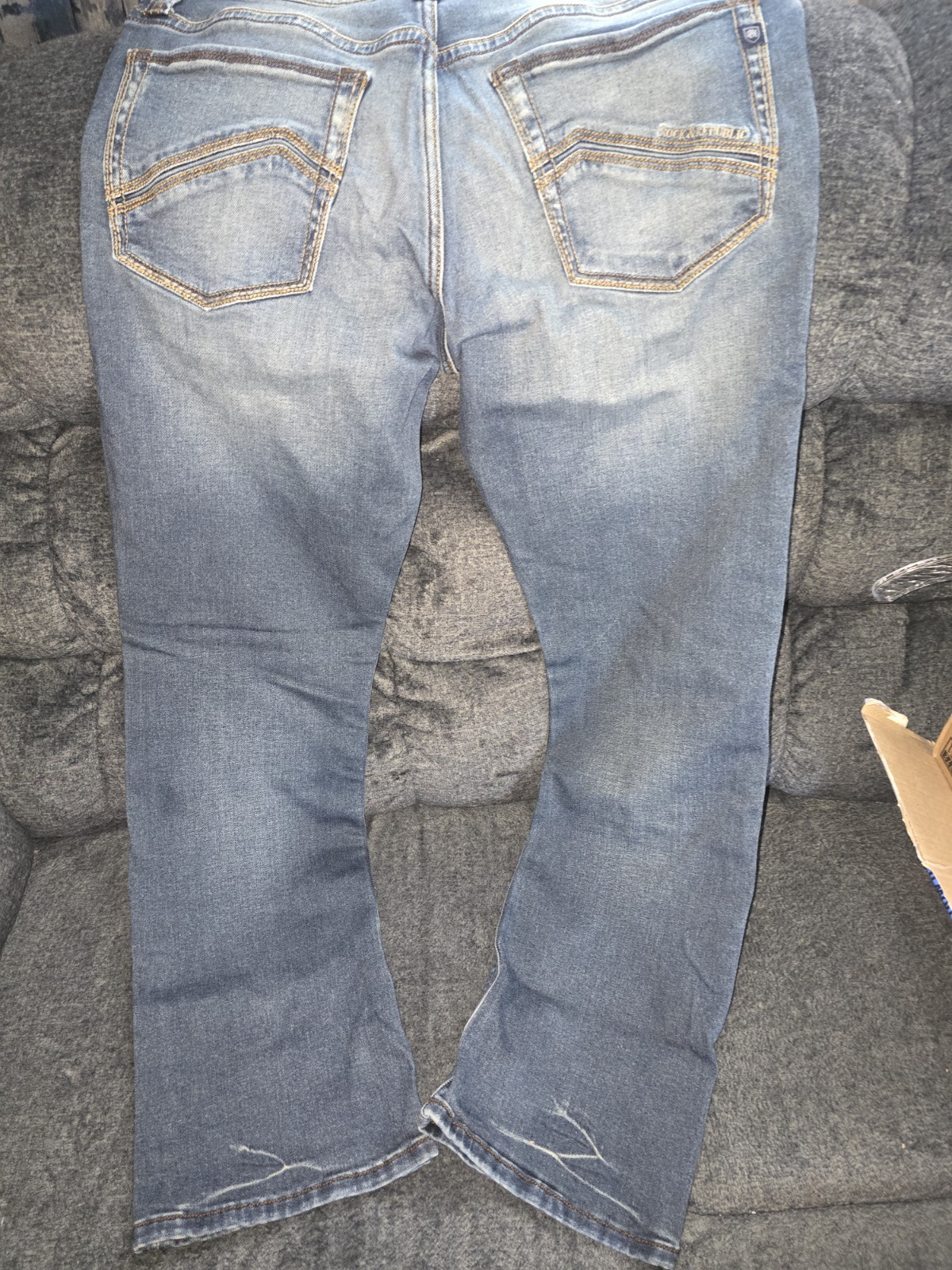 Rock & Republic Men’s Blue Medium Wash Bootcut Denim Jeans Size 34 Logo