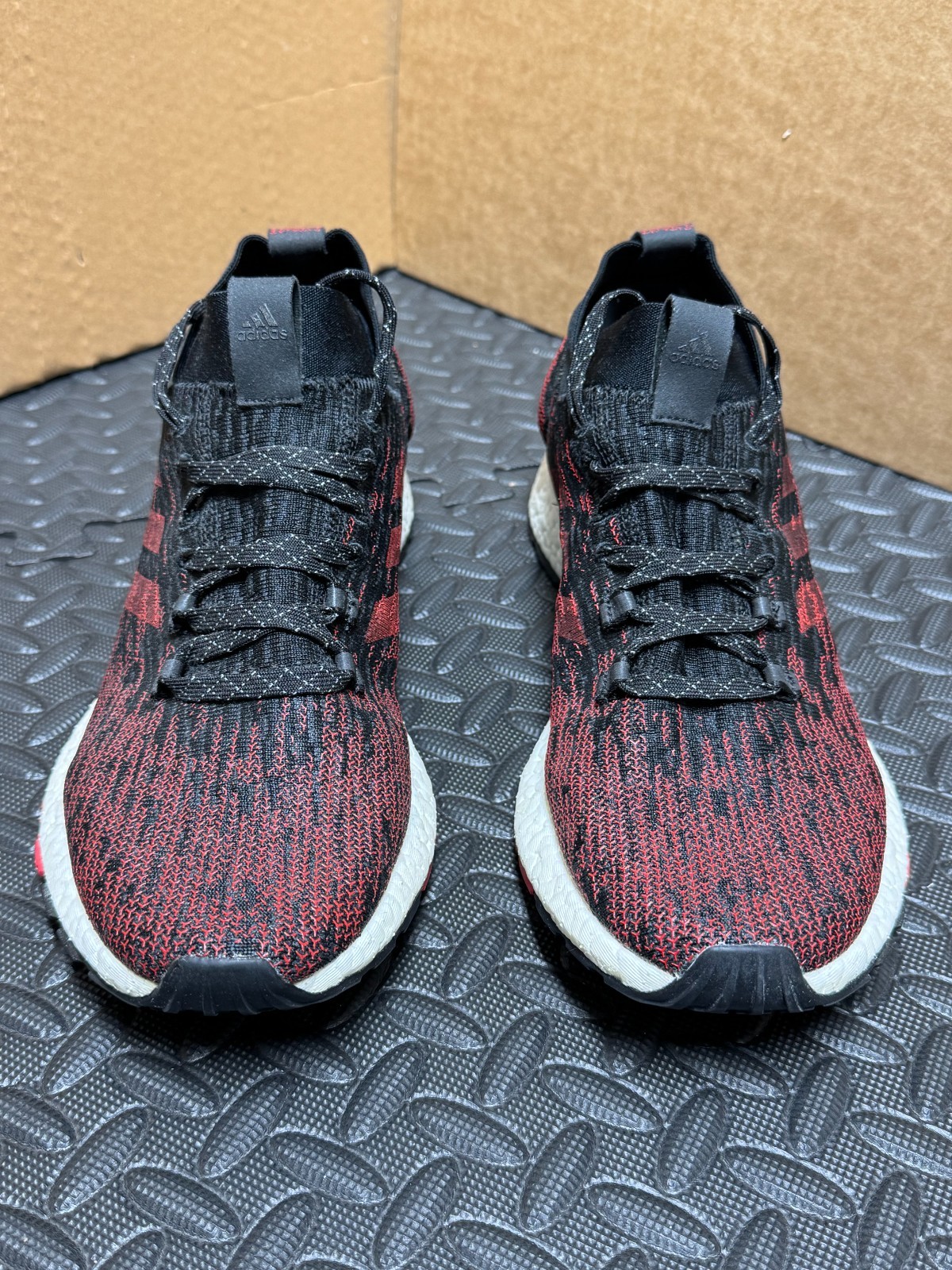 Adidas PureBoost RBL Black Scarlet Size 11 Running Shoes – FREE SHIPPING