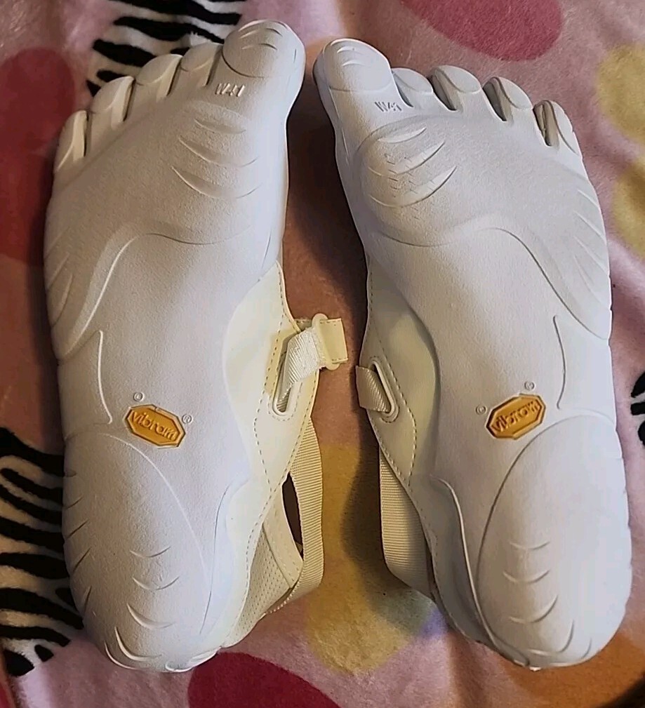 Vibram FiveFingers MEN KSO Vintage 21M1410 Size 8.5-9