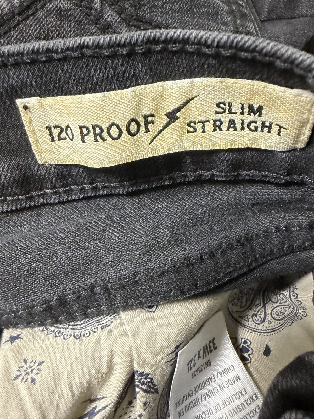 Moon Shine Spirit Brad Paisley 120 Proof Slim Straight Jeans Mens 33X32 Black
