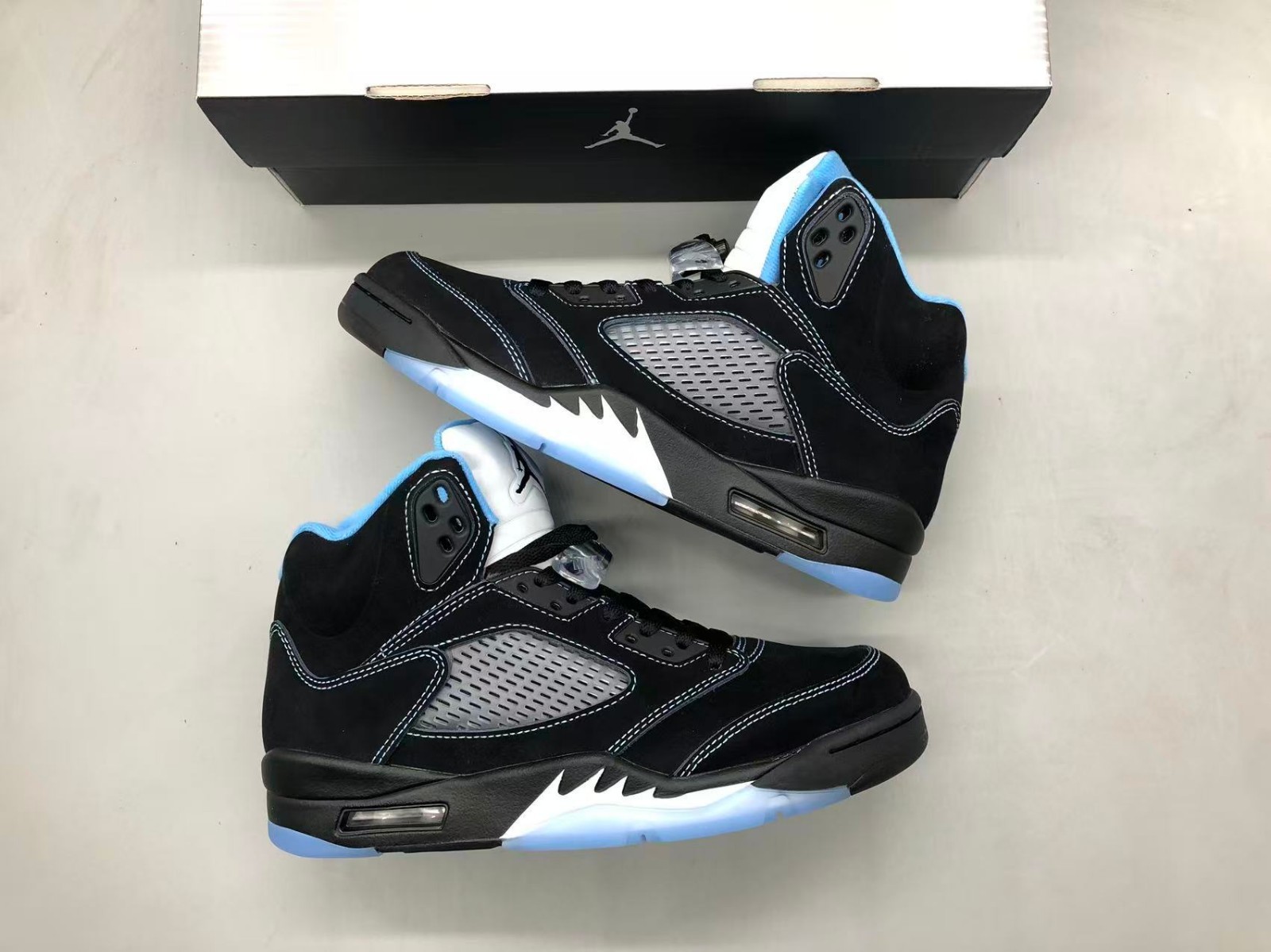 Jordan 5 Black University Blue” Men’s Basketball Shoes High Top
