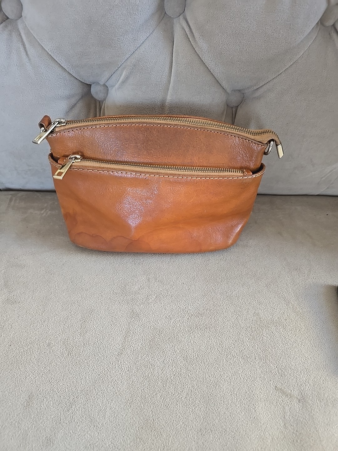 Divina Firenze Lilla Leather Camel/Tan CrossBody Shoulder Handbag Made In Italy