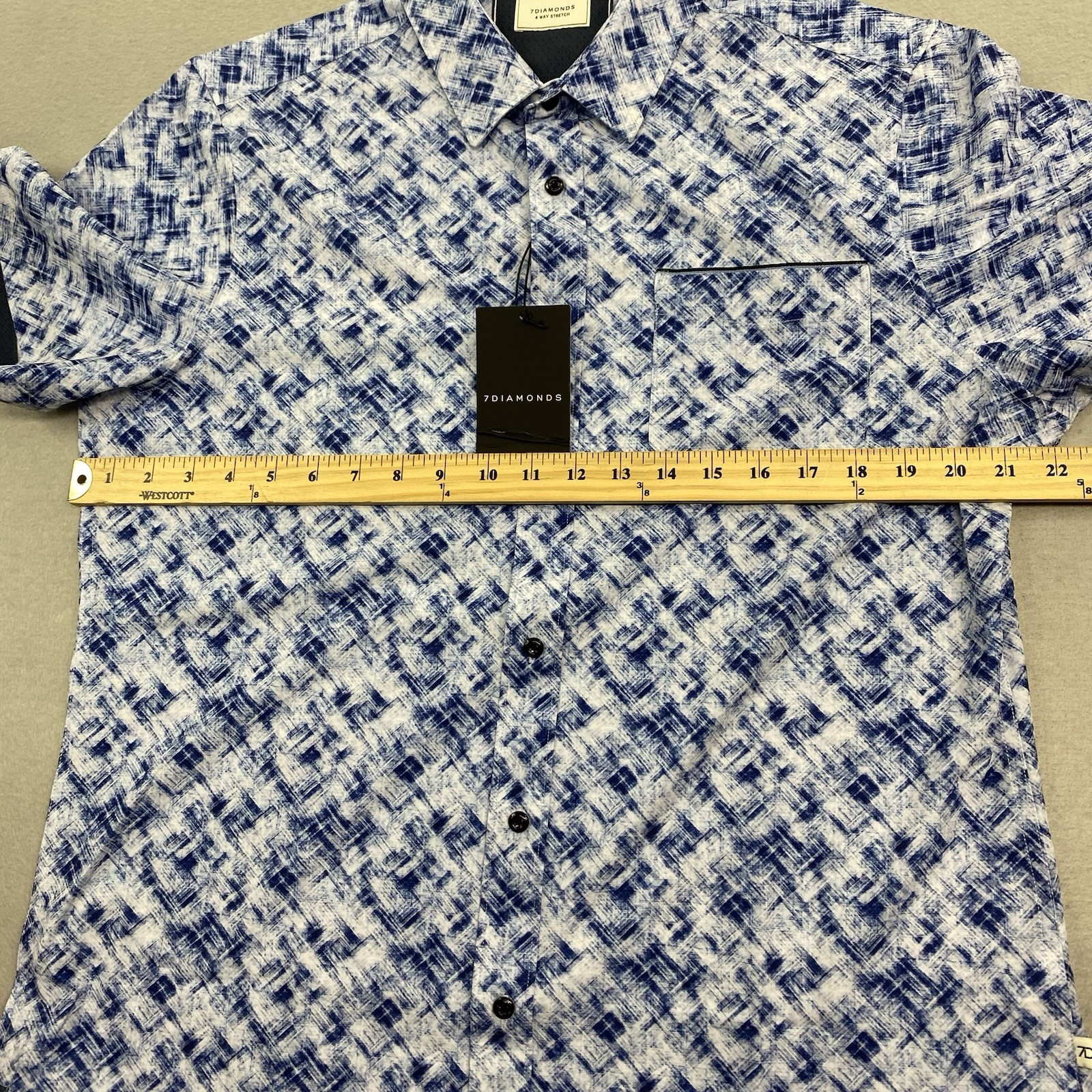 7 Diamonds Shirt Mens Large Blue Button Up 4 Way Stretch Geometric Short Sleeve
