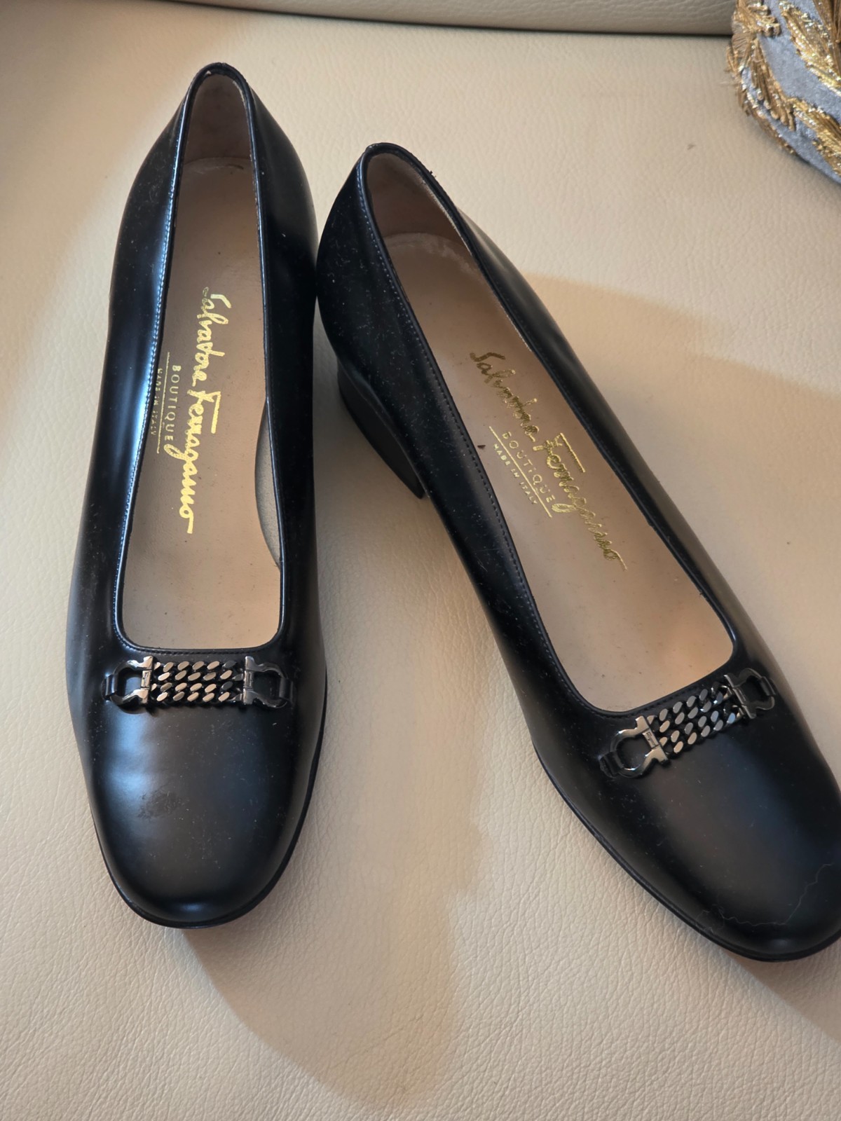Salvatore Ferragamo Womens Mocasine 37 (A2) New
