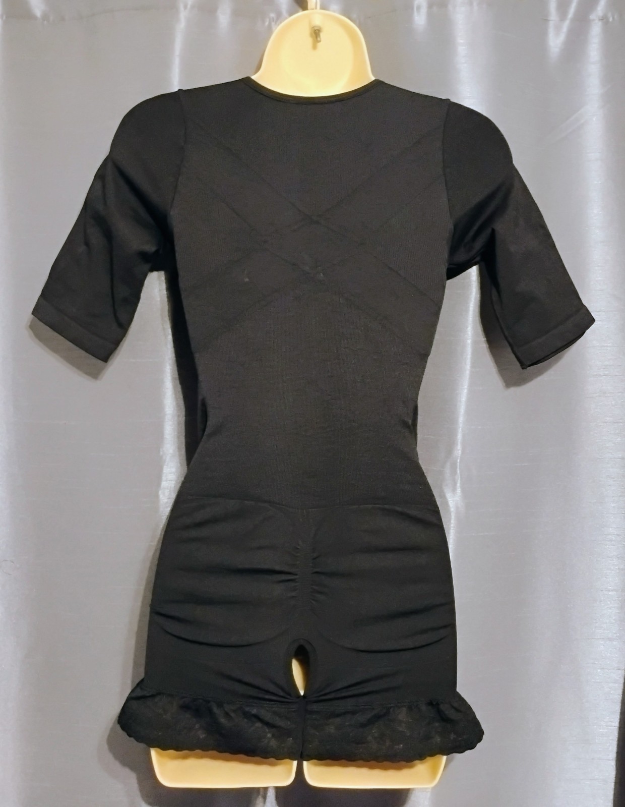 TISSINI Enterizo Seamless Kenia Shapewear Bodysuit Black L Zipper Open Bust