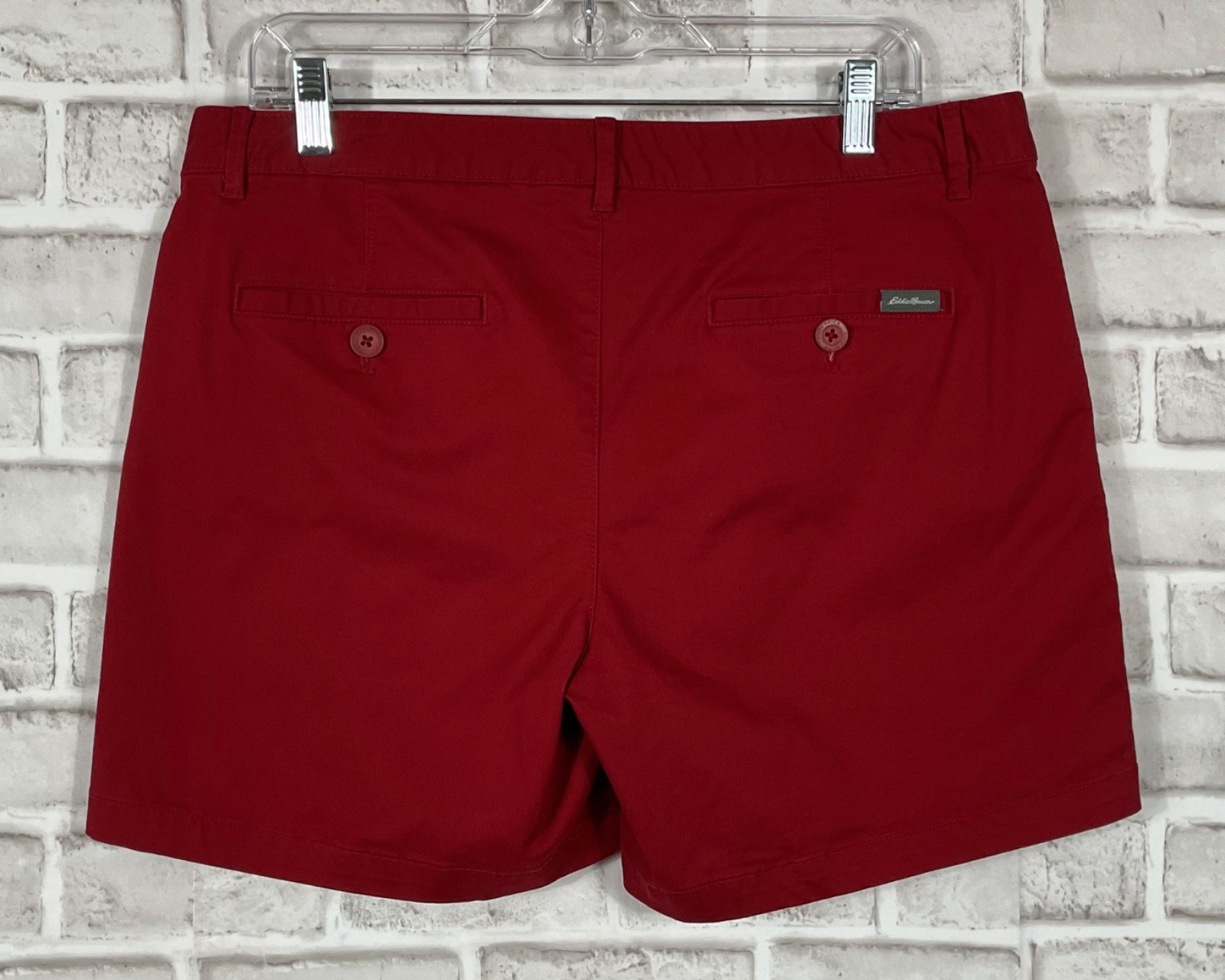 Eddie Bauer Shorts Womens Sz 12 Red Legend Wash Slightly Curvy Stretch Pockets