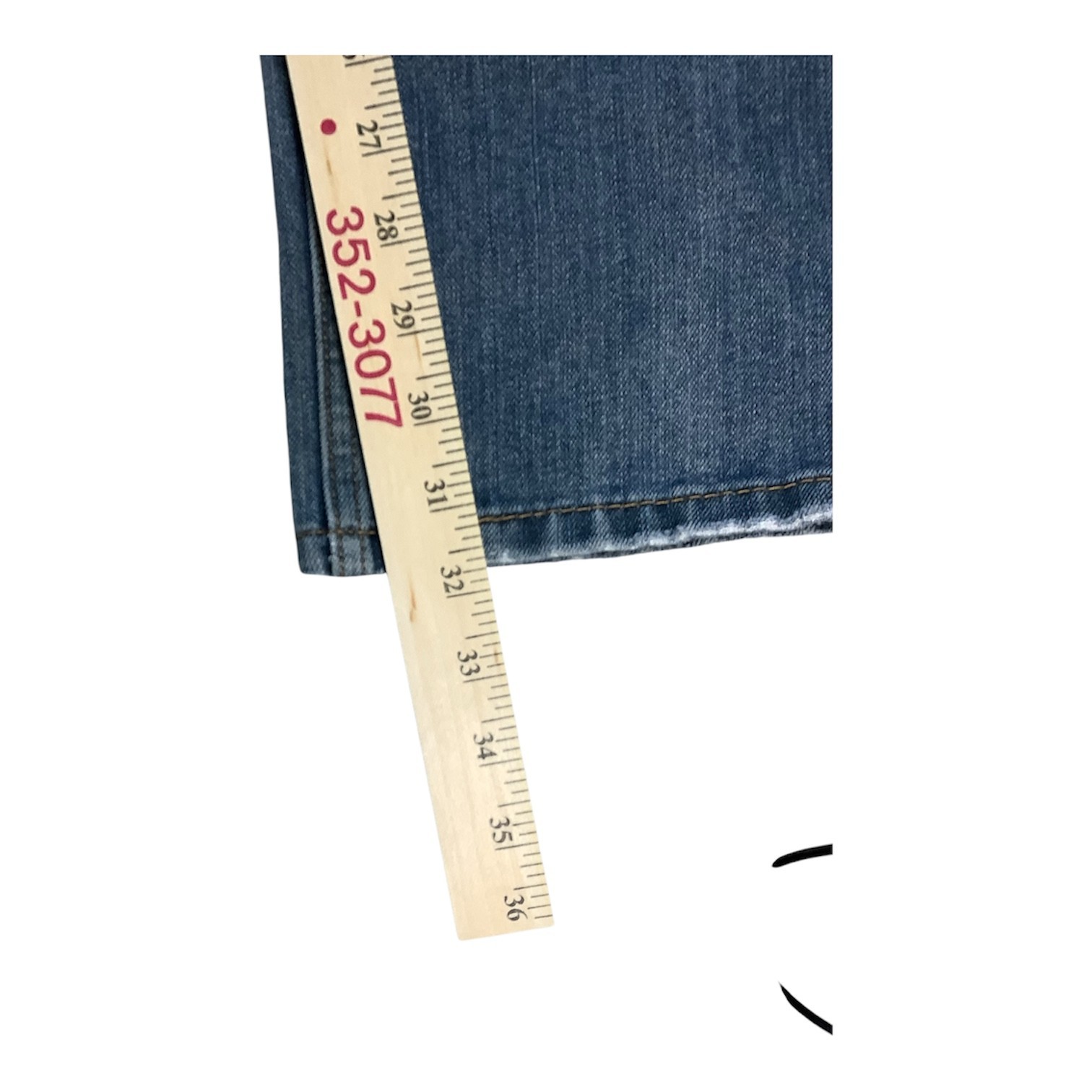 Levi’s 559 Straight Leg Jeans Men’s 34×34 Medium Wash Denim