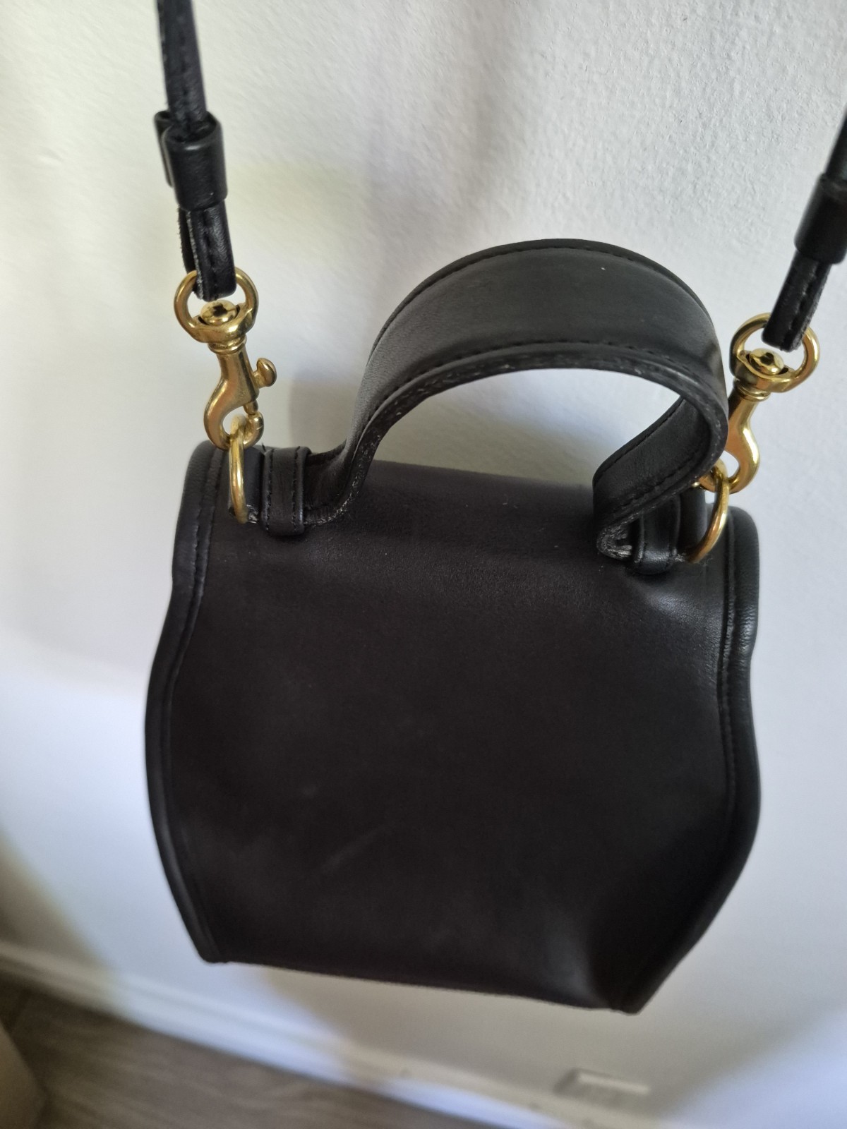 VintageRARE Authenticated Coach DERBY purse Black Turn Lock Crossbody Top Handle