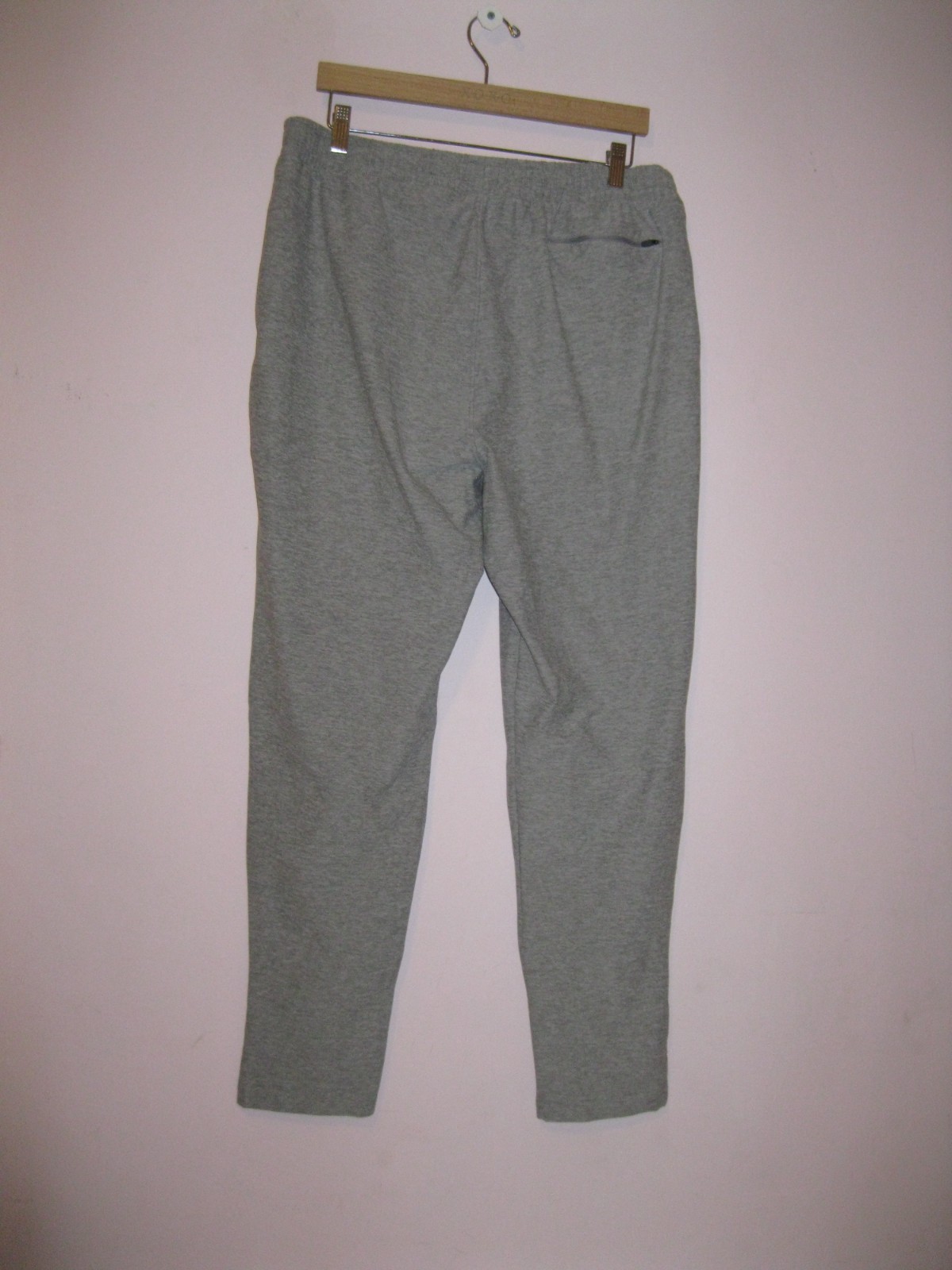 KIRKLAND SIGNATURE Men’s Lounge Pants/Jogger, stretch Heather black M/gray L