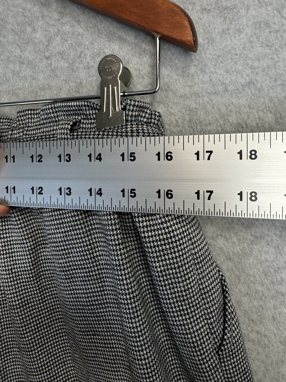 NWT SO Goods For Life Houndstooth Paperbag Pants L Black White Tie Waist