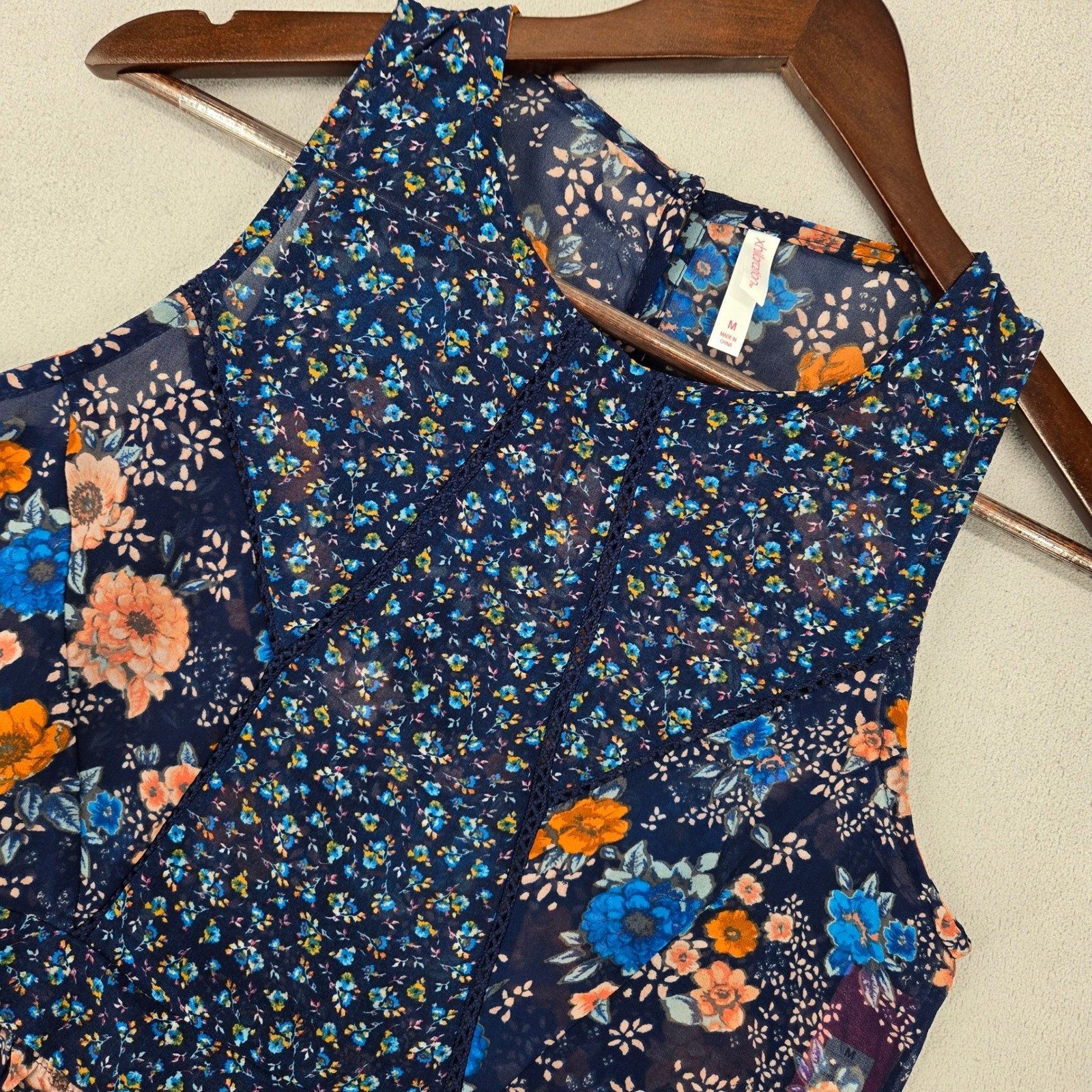 Xhilaration NWT Medium Floral Peplum Tank Top Womens Boho Navy Blue Sleeveless