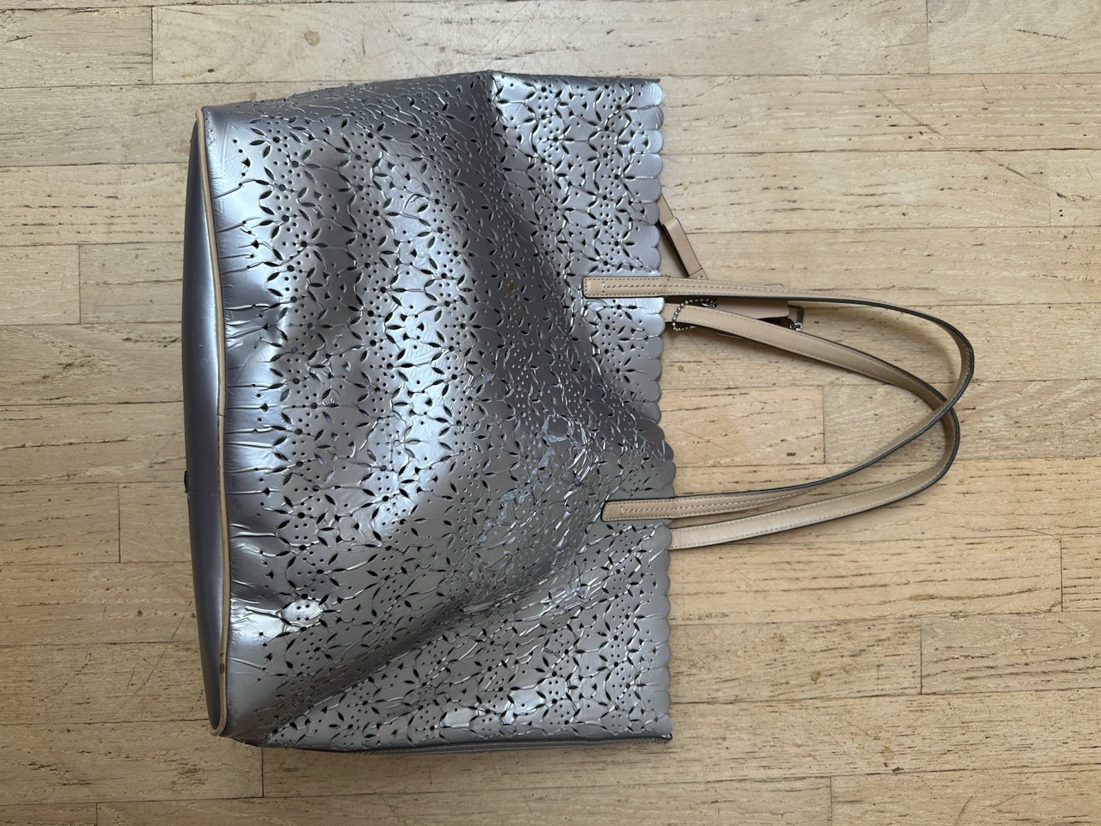 COACH Metro Eyelet Leather Tote With Tags And Attached Pouch Silver
