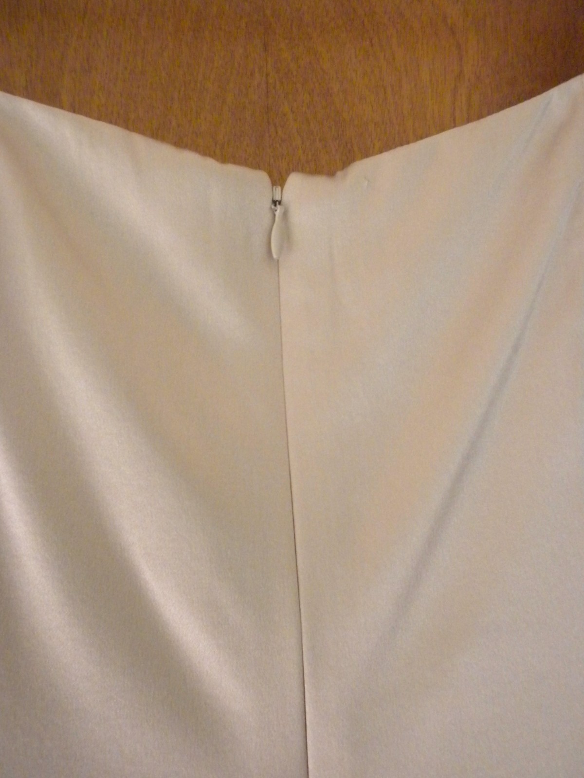 ANTONIO GUAL NWT Champagne Silk Dress Sleeveless Fully lined Size 12 Back Slit B