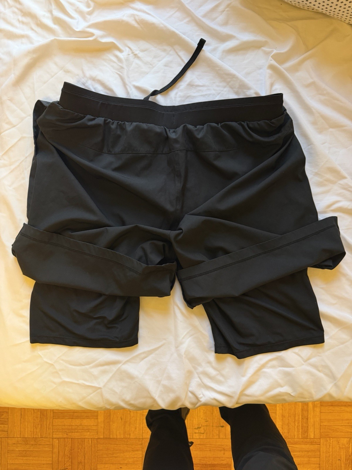 Fabletics Men’s Large Black 9” Fundamental Shorts Lined Performance Wear – L