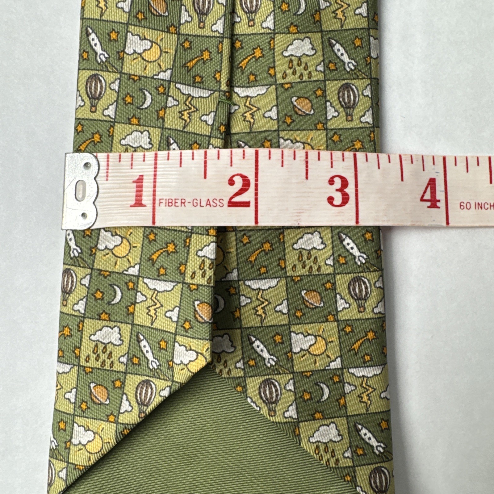 VTG Hermes Silk Tie Green Space Rockets Hot Air Balloons Novelty Print 7803 Mens