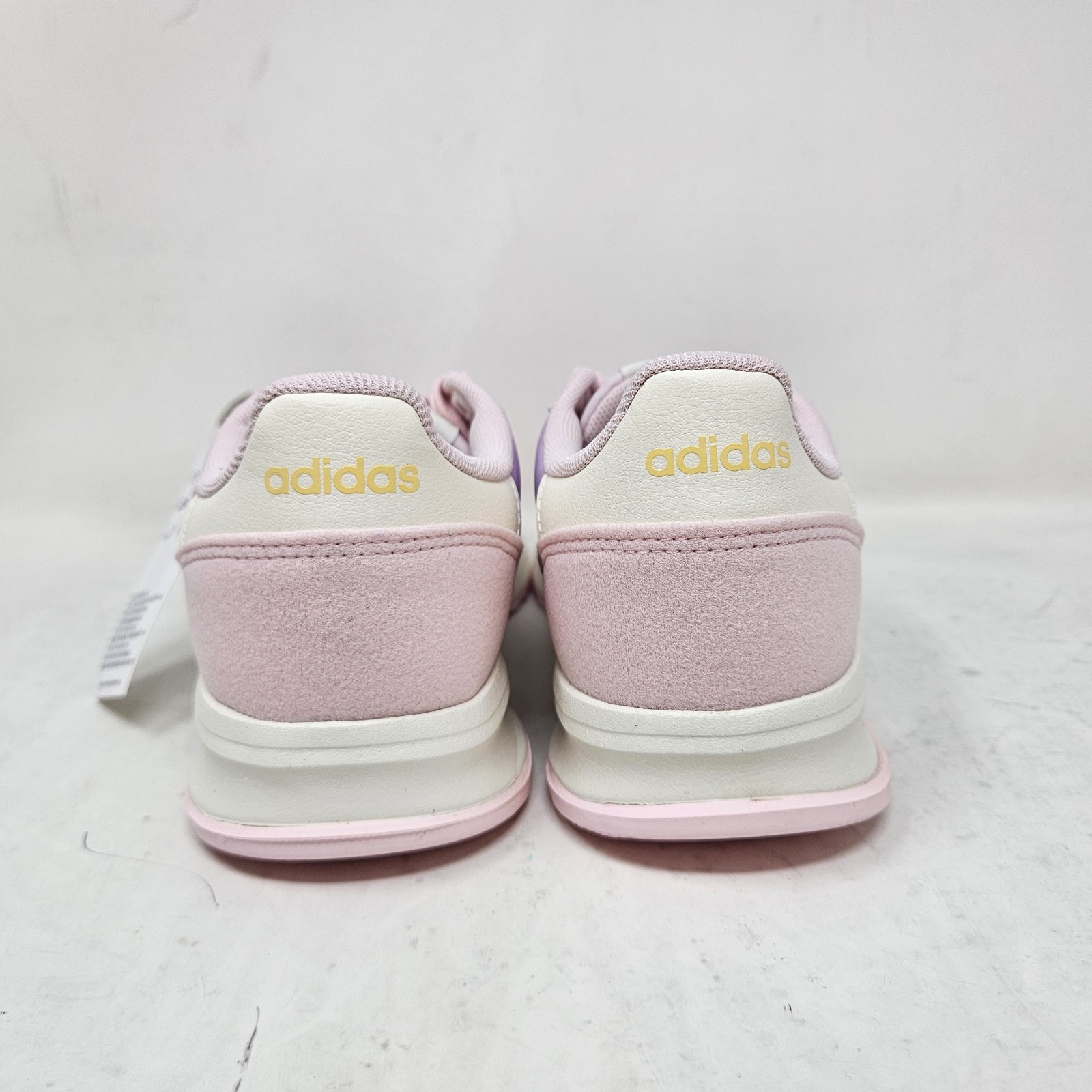 Adidas Run 70s 2.0 Kids ‘Lilac/White/Pink’ / JS2306 / Youth Size 6.5 – 7.5 Wmns
